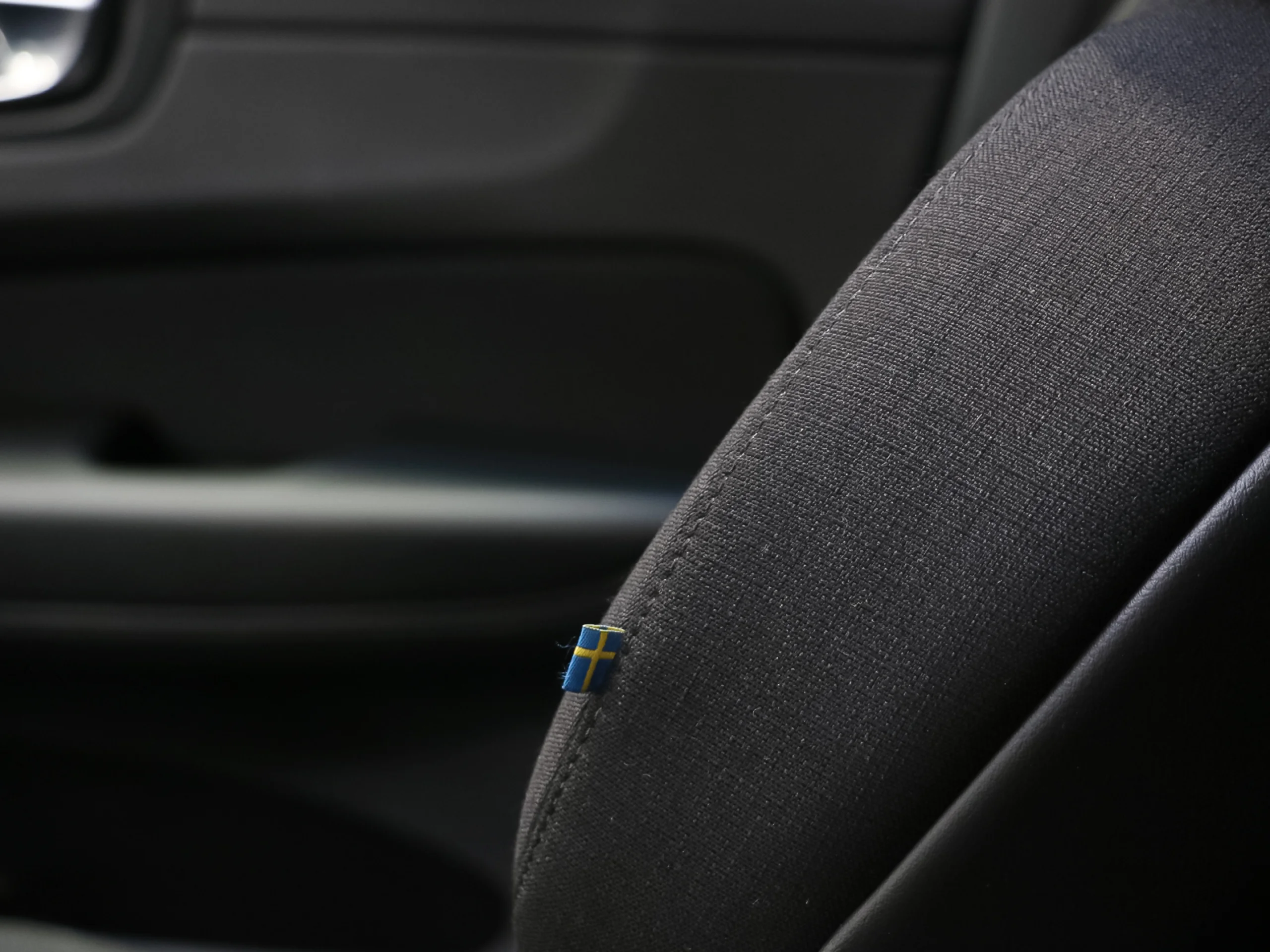 Volvo XC60 B4 D Momentum Pro Auto 145 kW (197 CV) - Foto 11