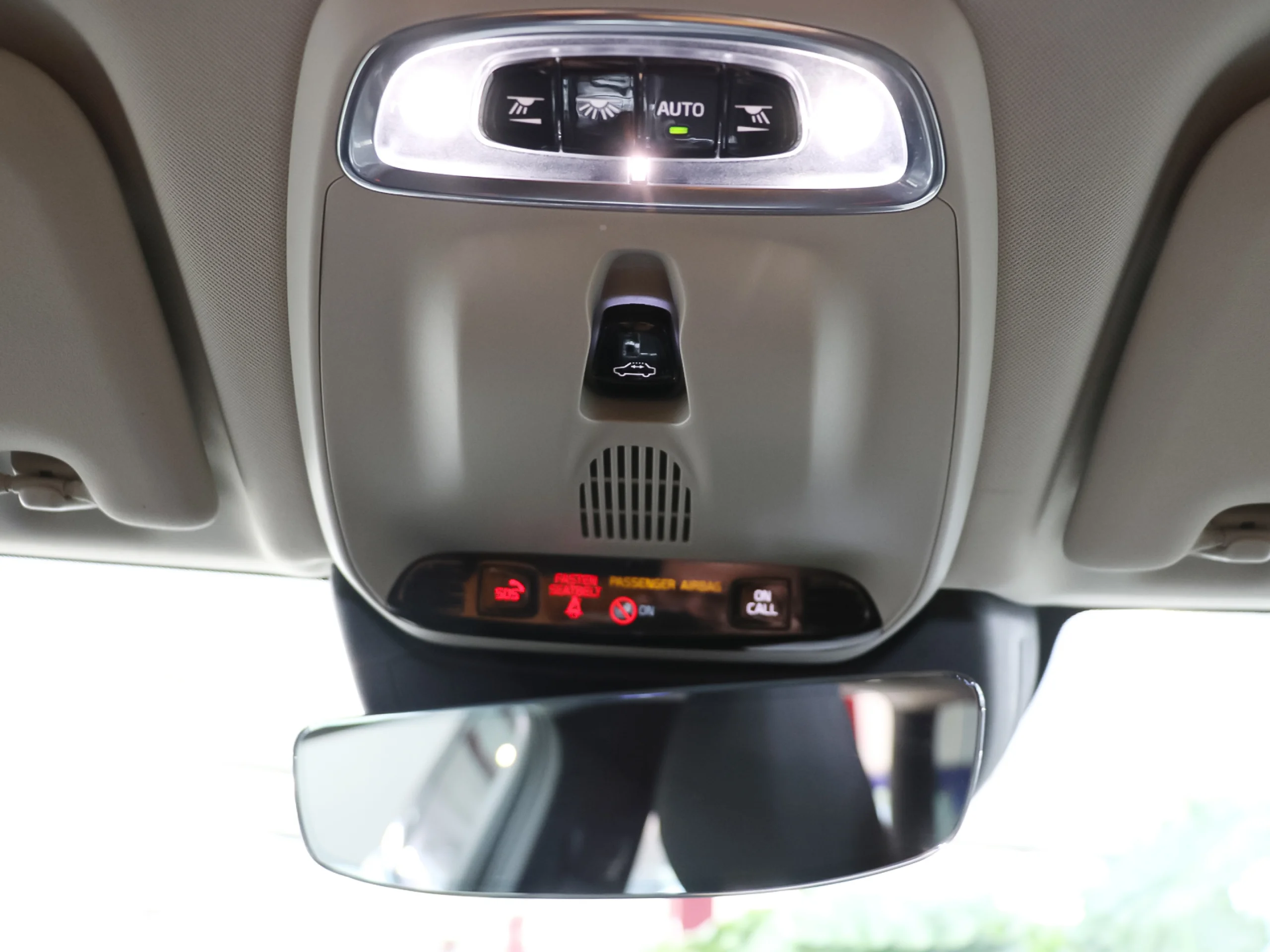 Volvo XC60 B4 D Momentum Pro Auto 145 kW (197 CV) - Foto 26