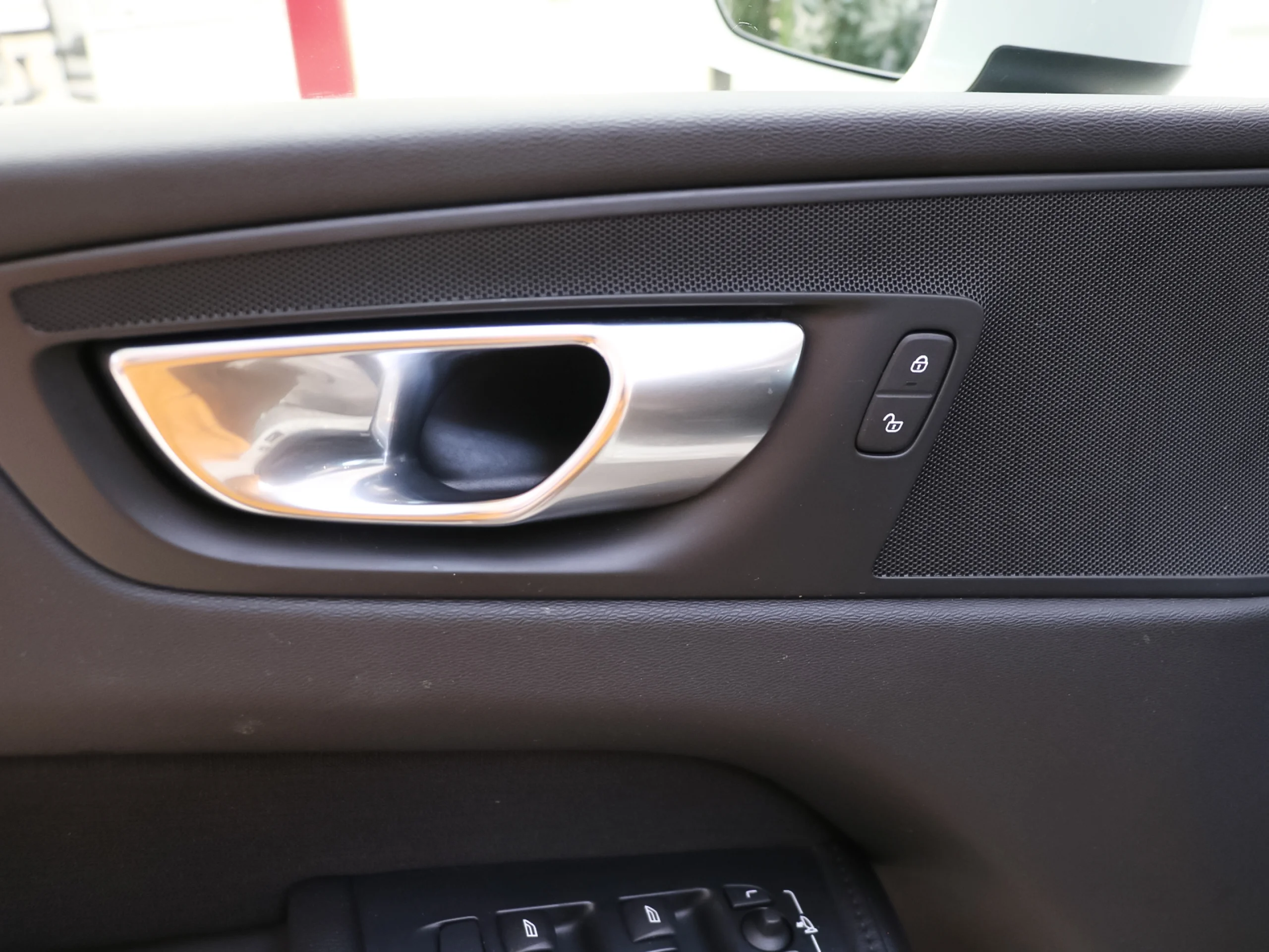 Volvo XC60 B4 D Momentum Pro Auto 145 kW (197 CV) - Foto 34