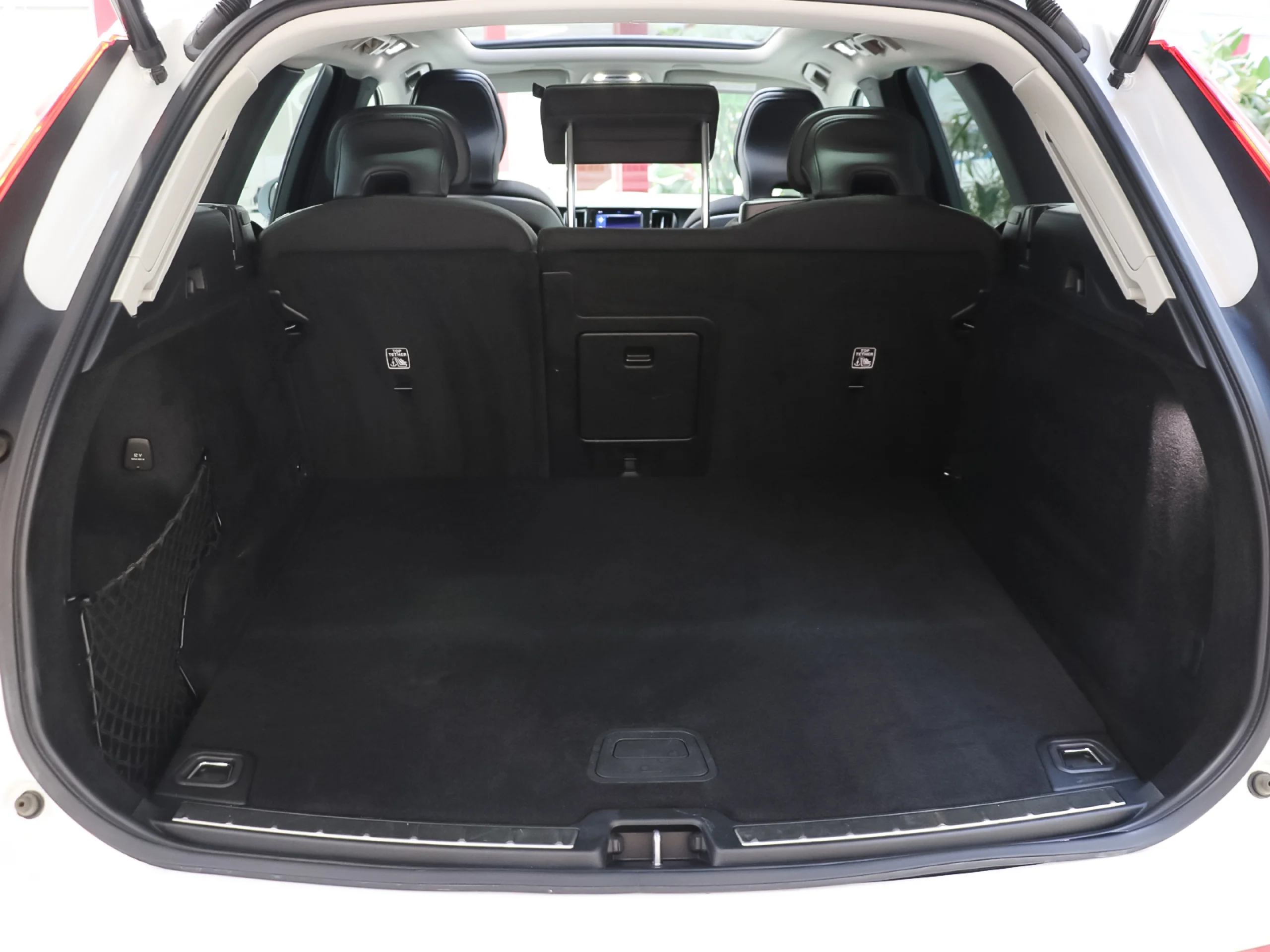 Volvo XC60 B4 D Momentum Pro Auto 145 kW (197 CV) - Foto 39