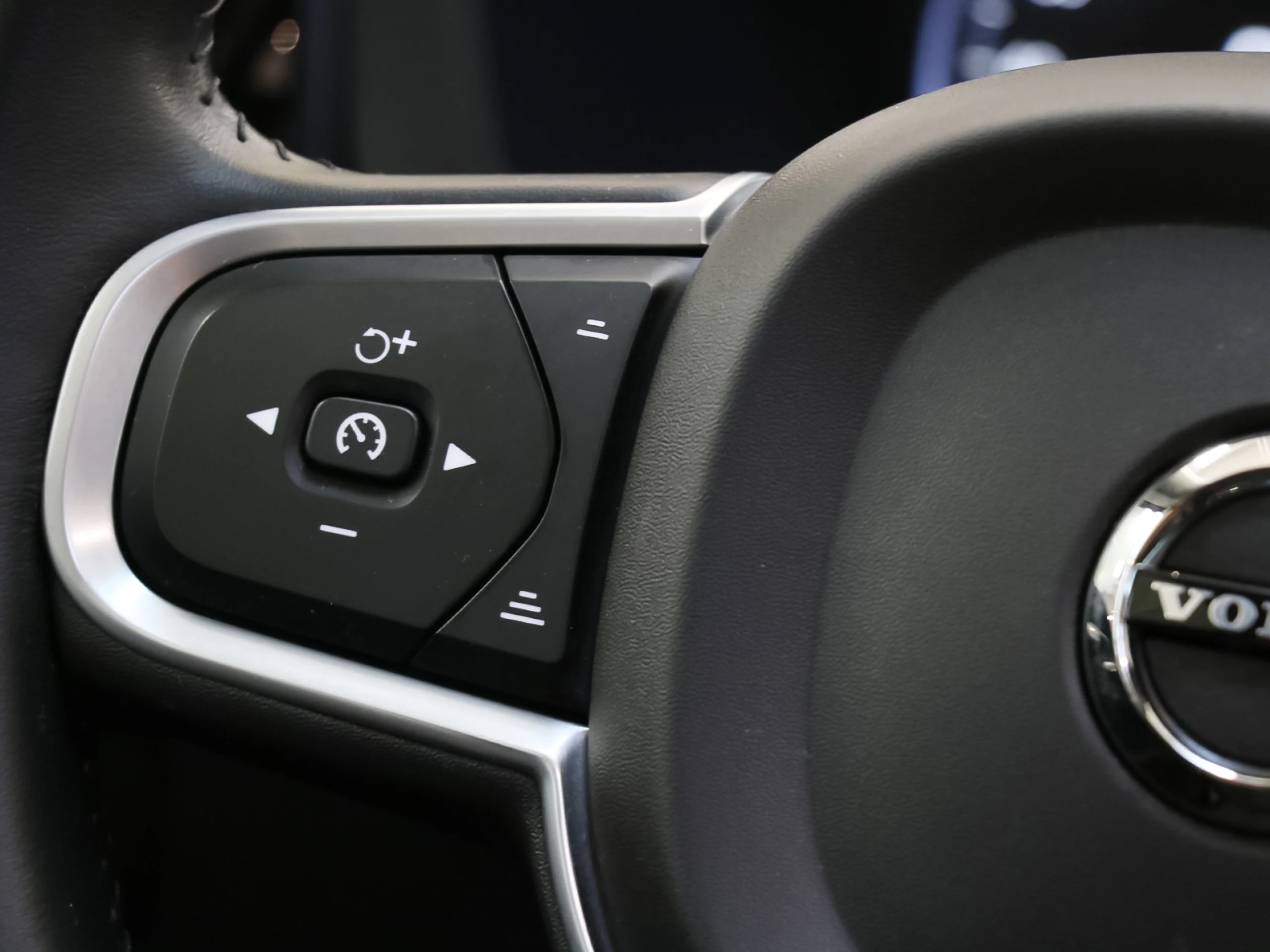 Volvo XC60 B4 D Momentum Pro Auto 145 kW (197 CV) - Foto 29