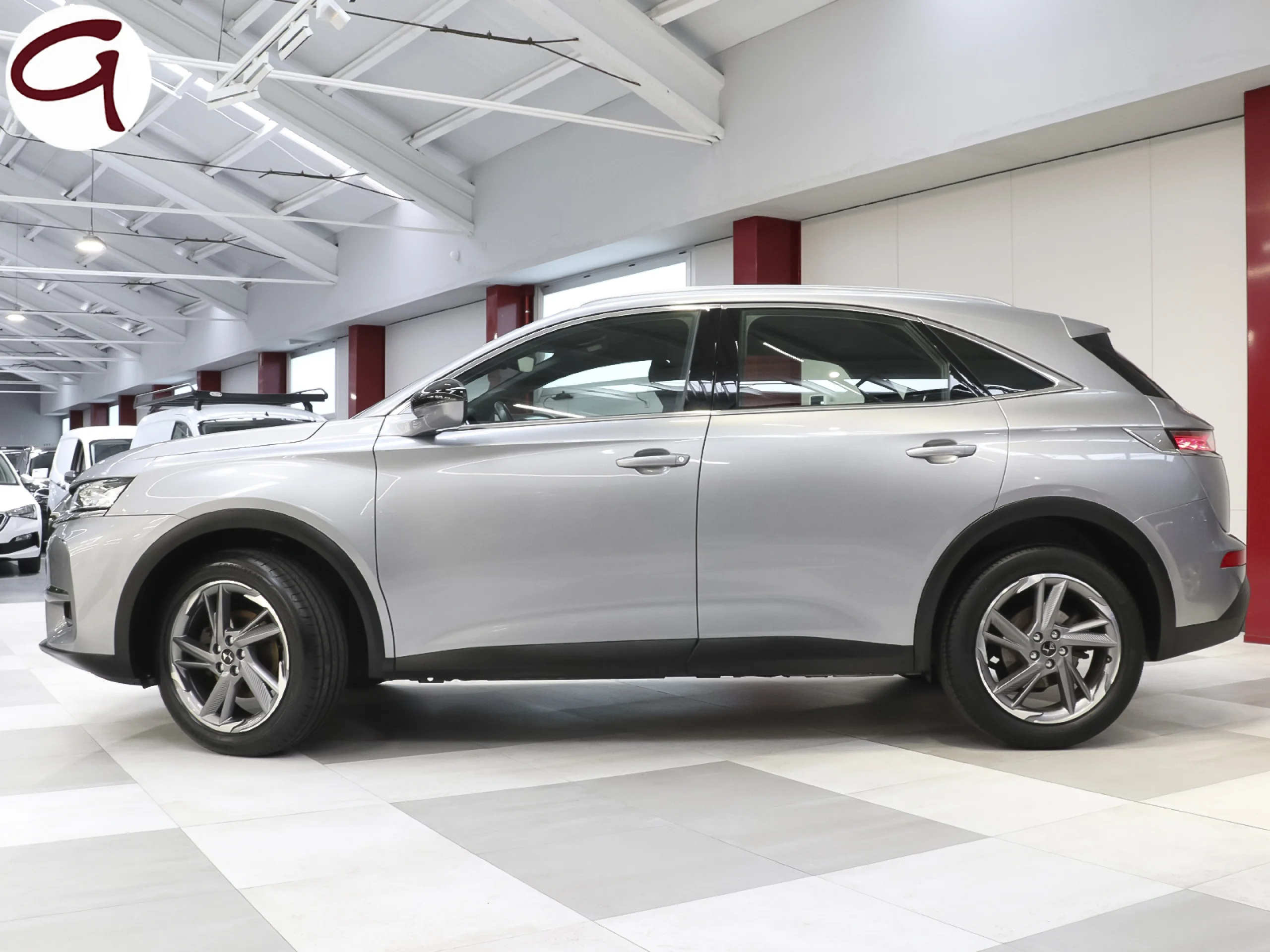 DS DS7 Crossback BlueHDi 130 Be Chic Auto 96 kW (130 CV) - Foto 2