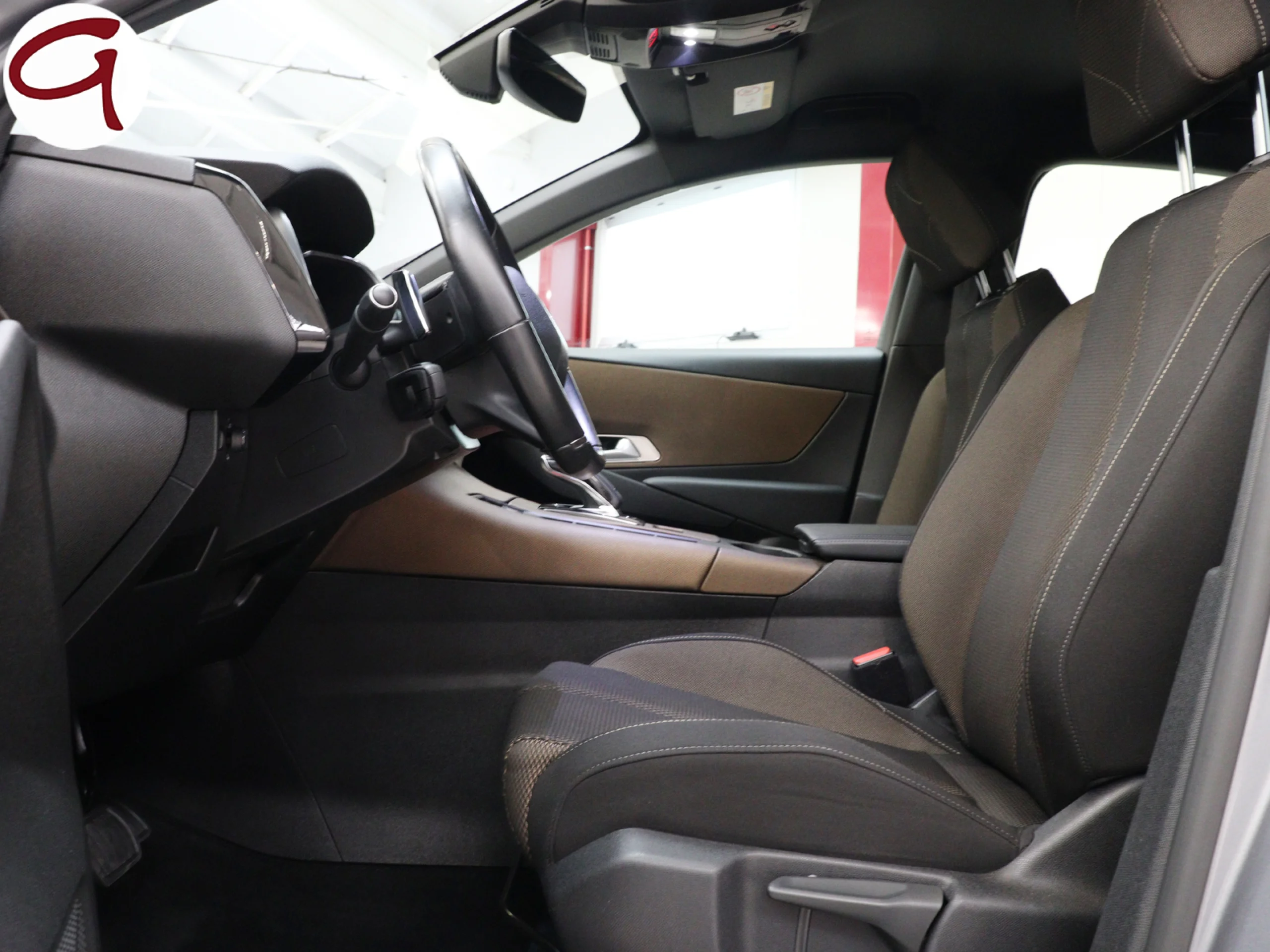 DS DS7 Crossback BlueHDi 130 Be Chic Auto 96 kW (130 CV) - Foto 6