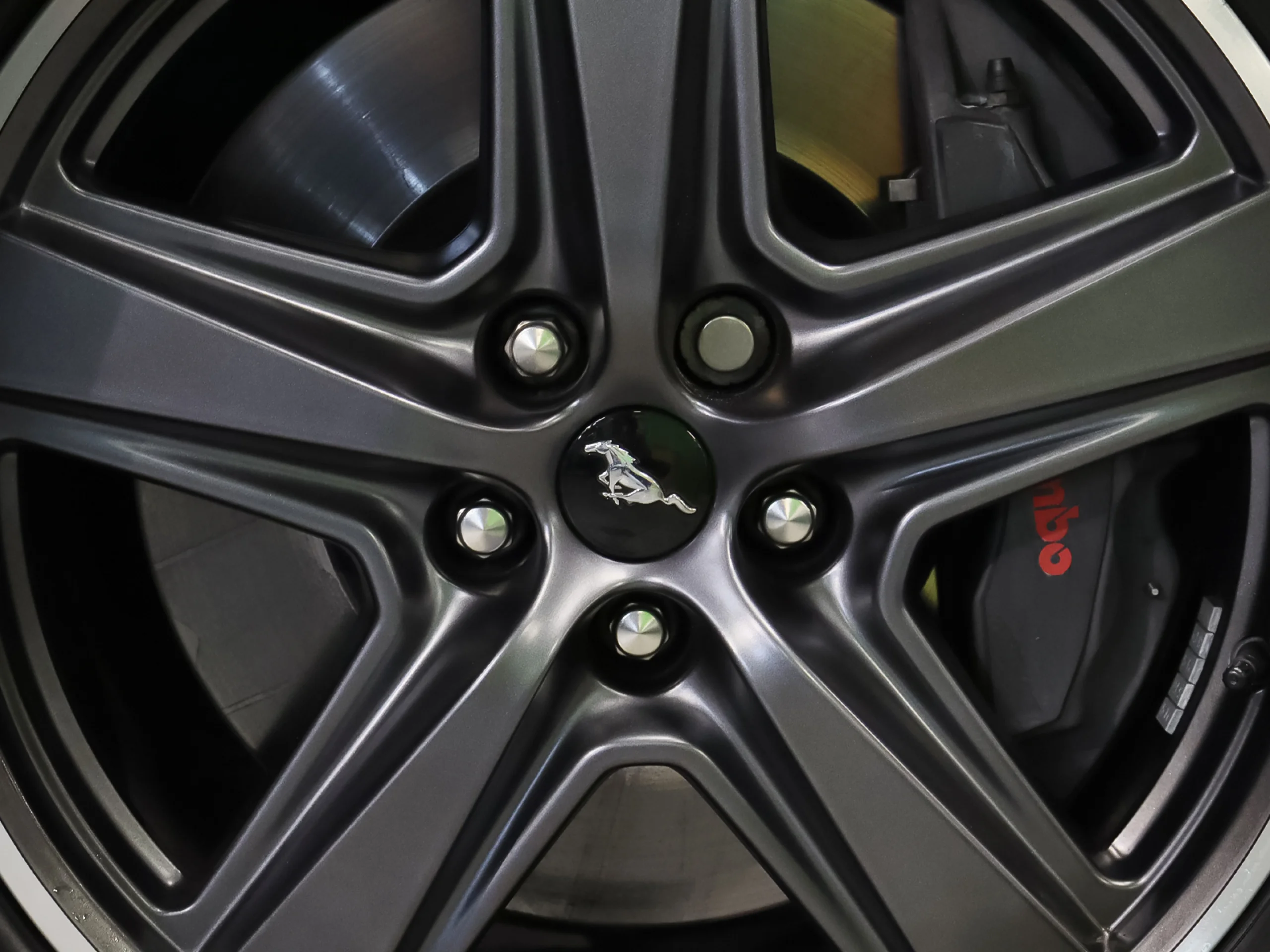 Ford Mustang 5.0 Ti-VCT Coupe Mach I Auto 338 kW (459 CV) - Foto 37