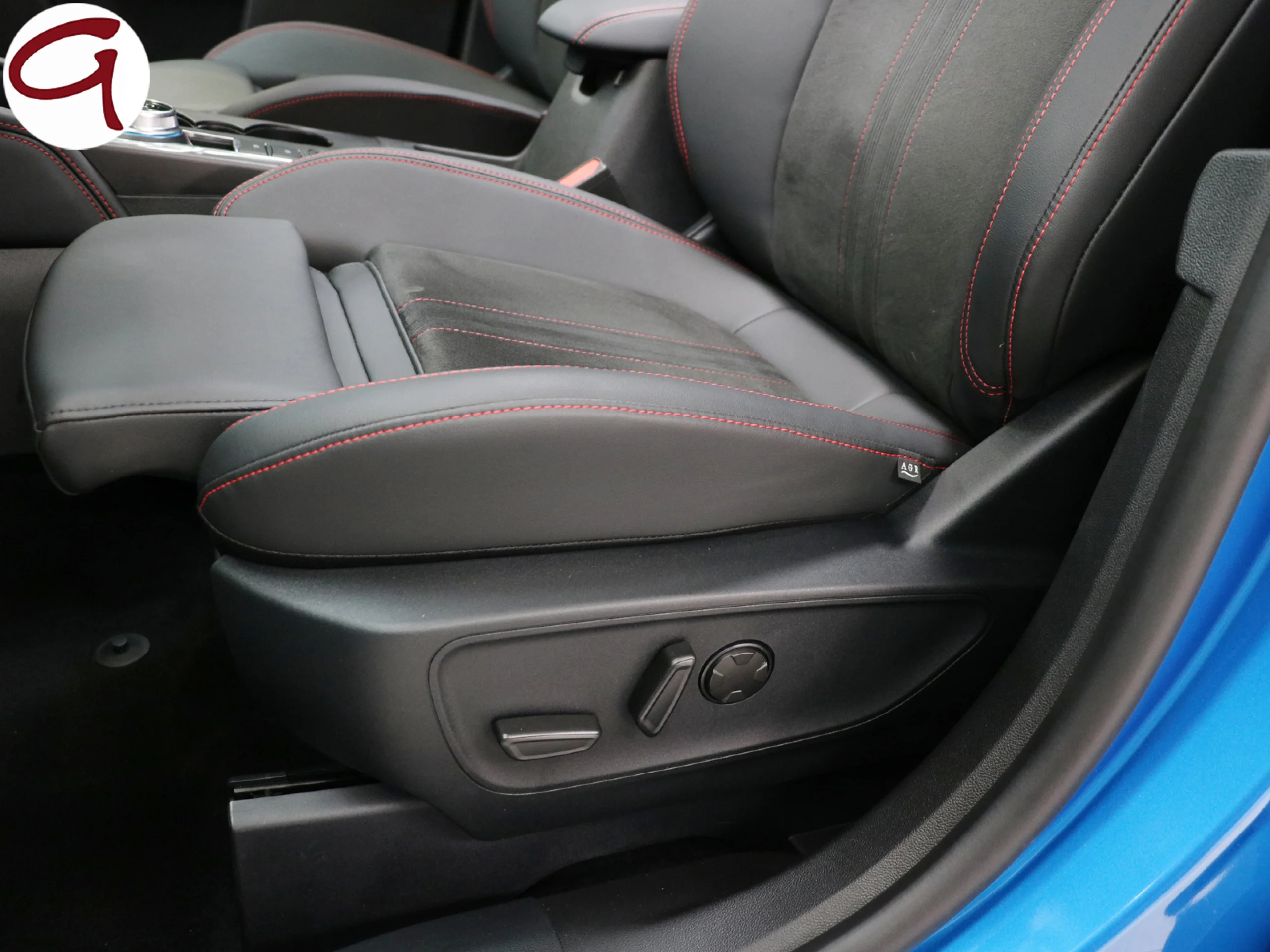 Ford Kuga 2.5 Duratec PHEV ST-Line X Auto 178 kW (243 CV) - Foto 5