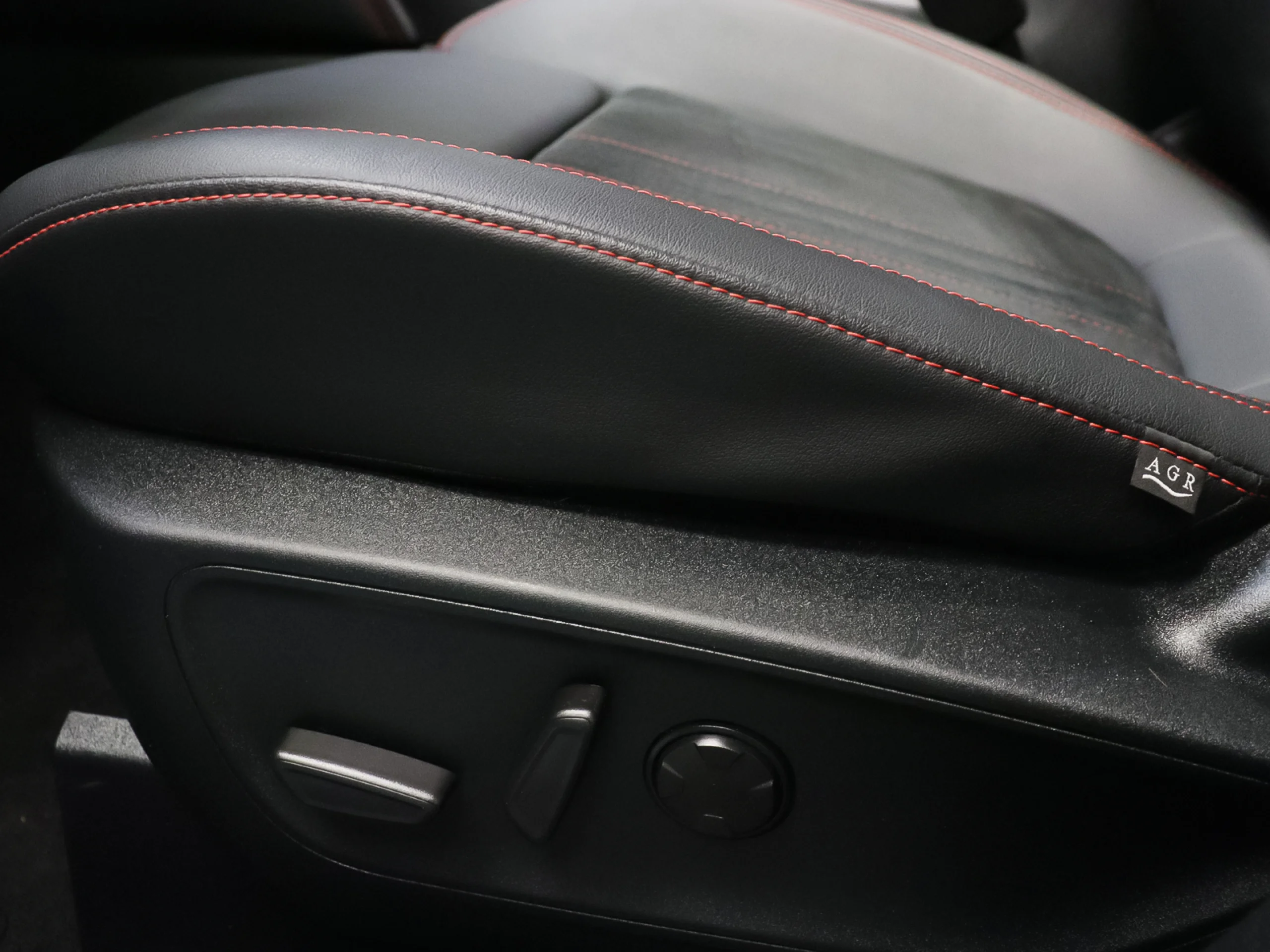 Ford Kuga 2.5 Duratec PHEV ST-Line X Auto 178 kW (243 CV) - Foto 6