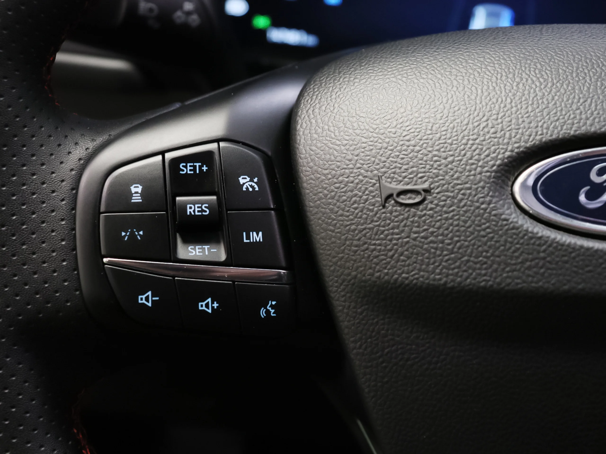 Ford Kuga 2.5 Duratec PHEV ST-Line X Auto 178 kW (243 CV) - Foto 19