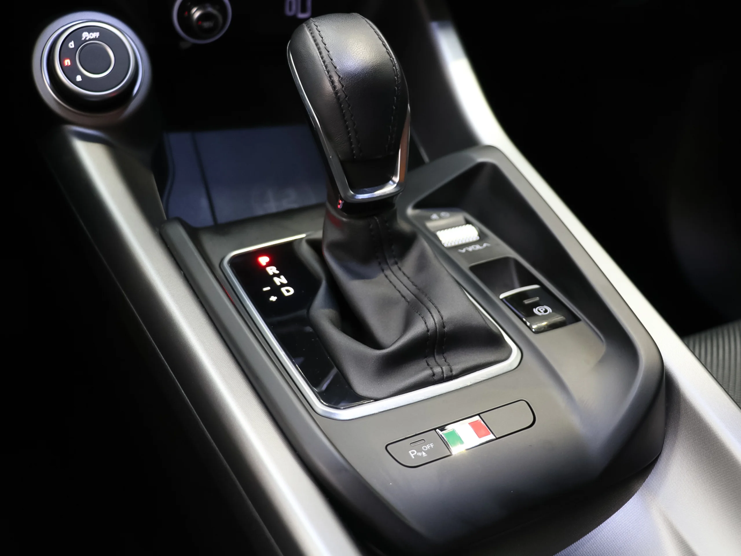 Alfa Romeo Tonale 1.5 MHEV Sprint FWD 96 kW (130 CV) - Foto 25