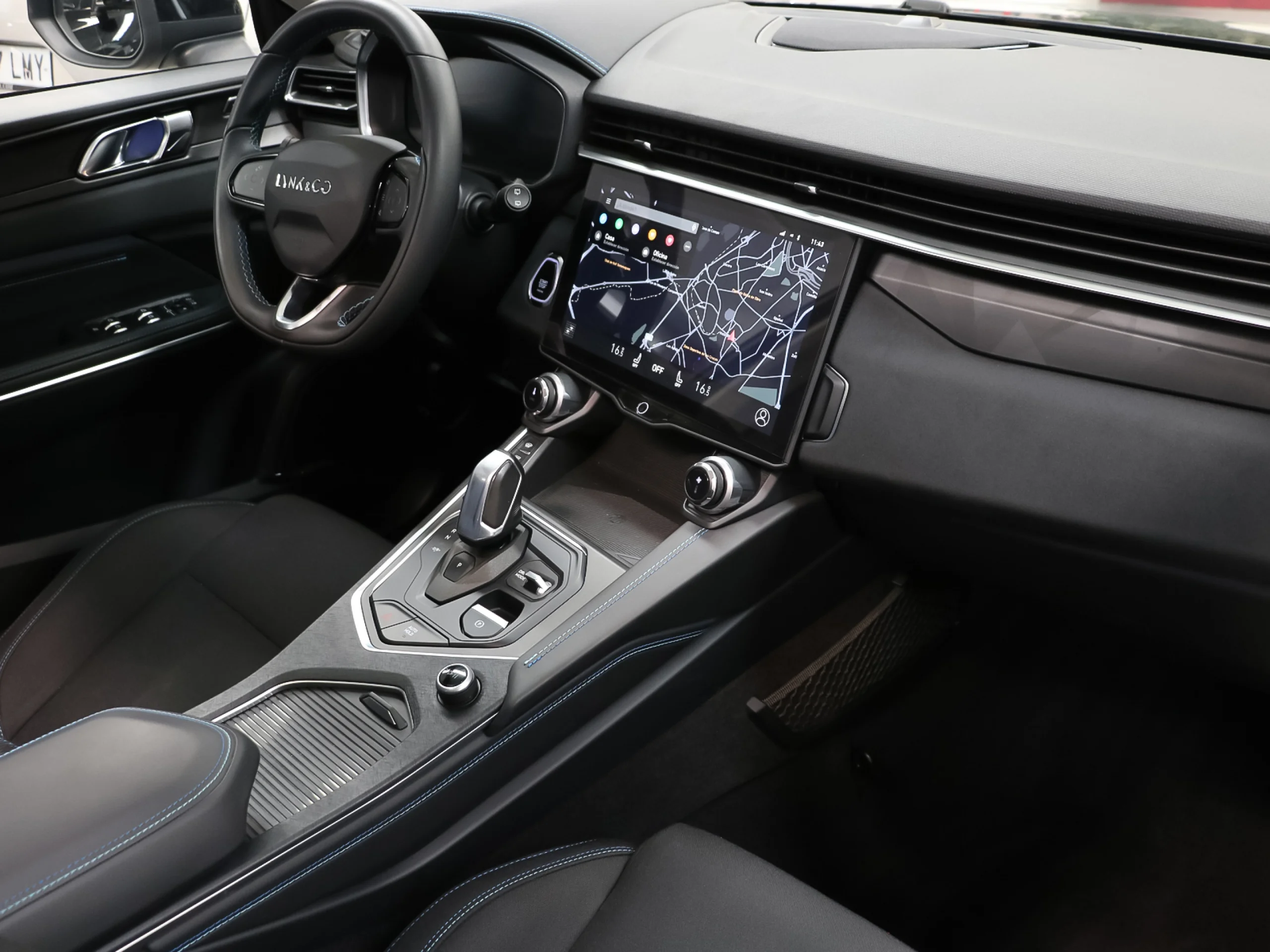 Lynk & Co 01 1.5 PHEV 192 kW (261 CV) - Foto 4