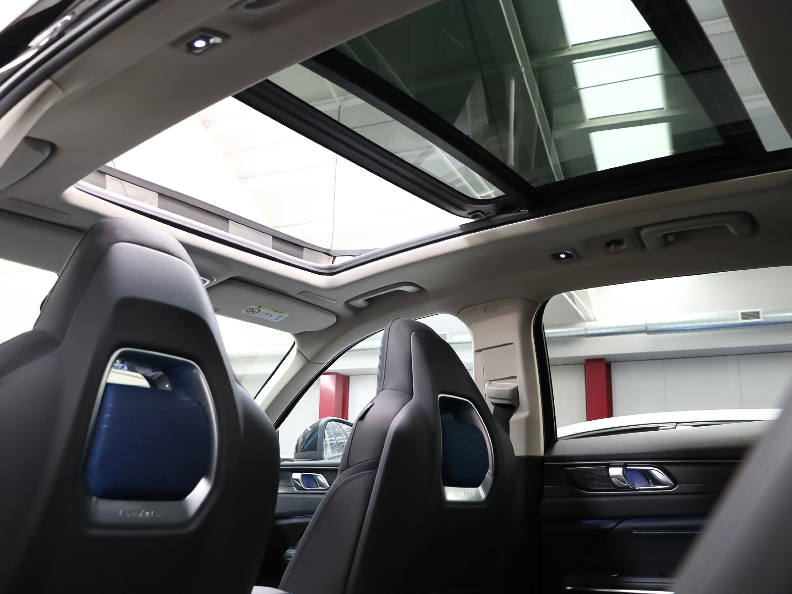 Lynk & Co 01 1.5 PHEV 192 kW (261 CV) - Foto 9