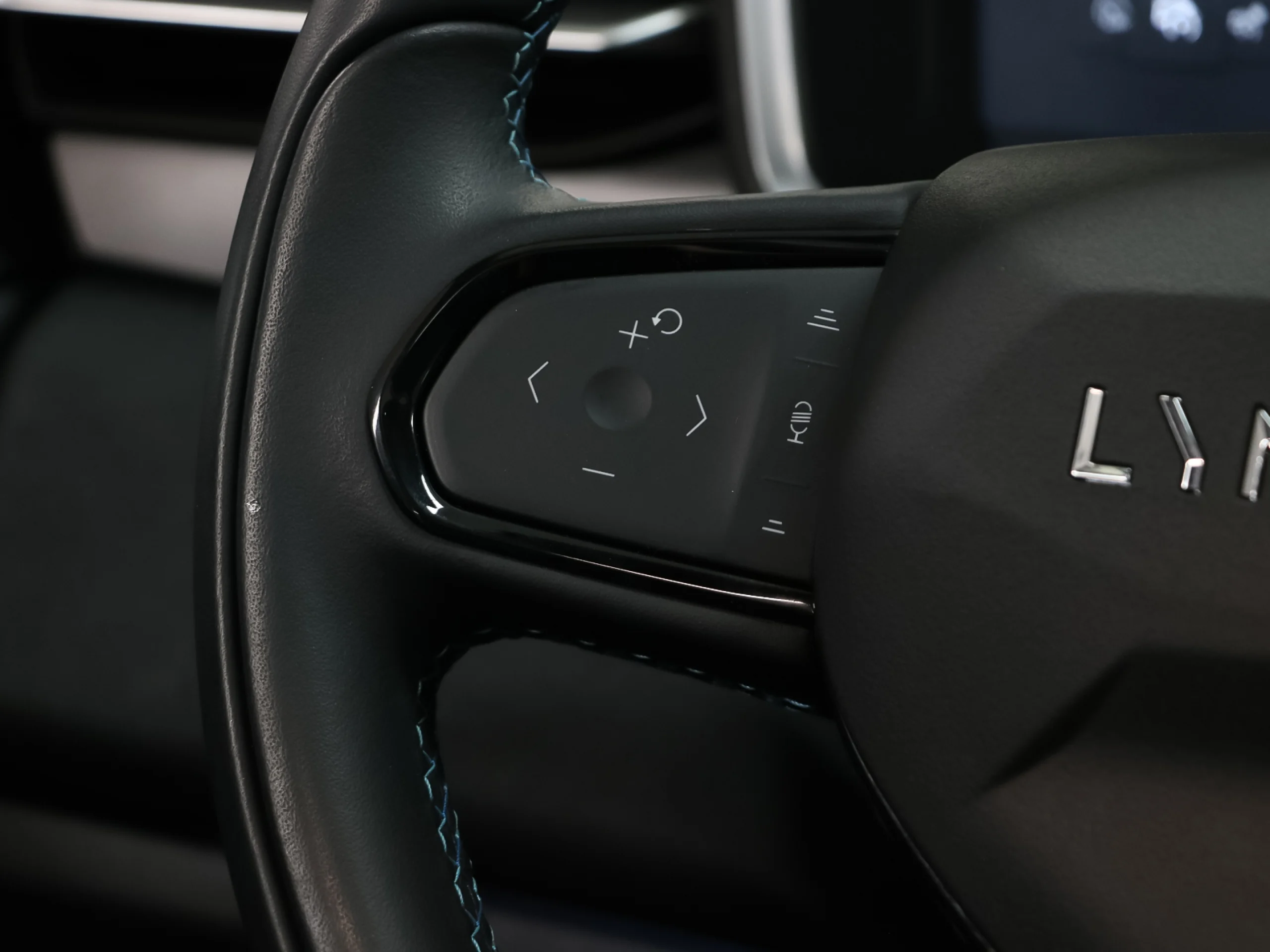 Lynk & Co 01 1.5 PHEV 192 kW (261 CV) - Foto 33