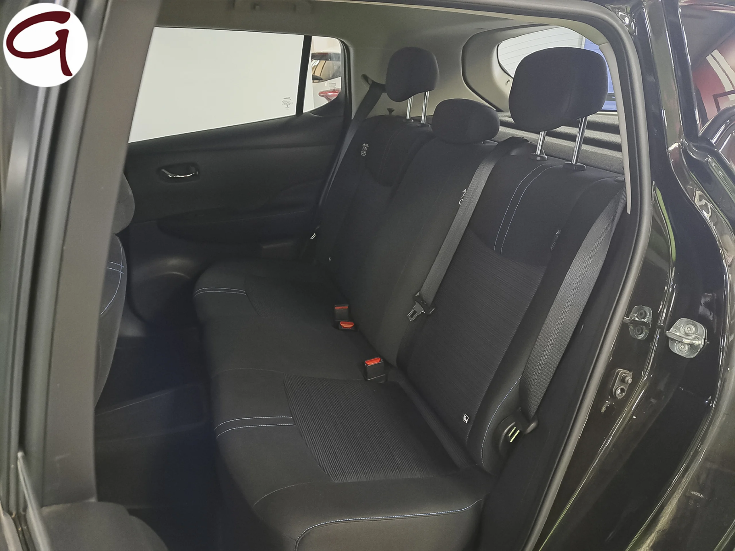 Nissan Leaf 62kWh e+ Acenta 160 kW (217 CV) - Foto 7