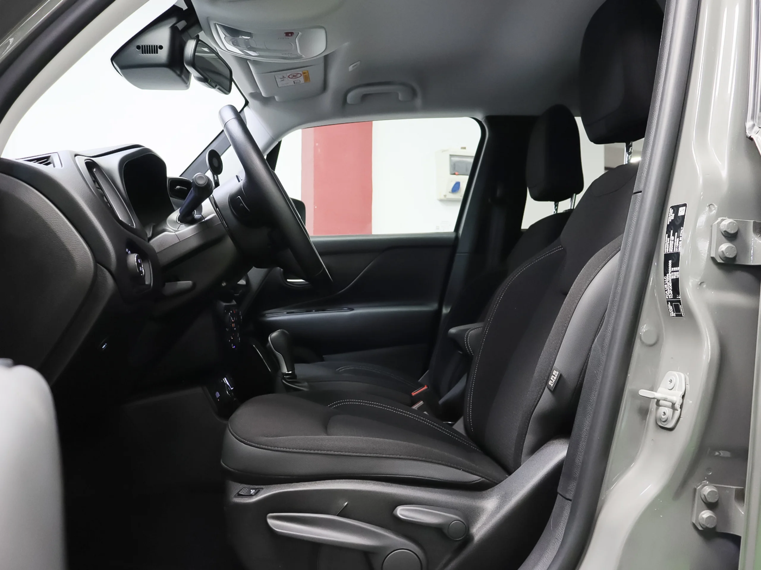 Jeep Renegade 1.3 PHEV S AWD AT 177 kW (240 CV) - Foto 4