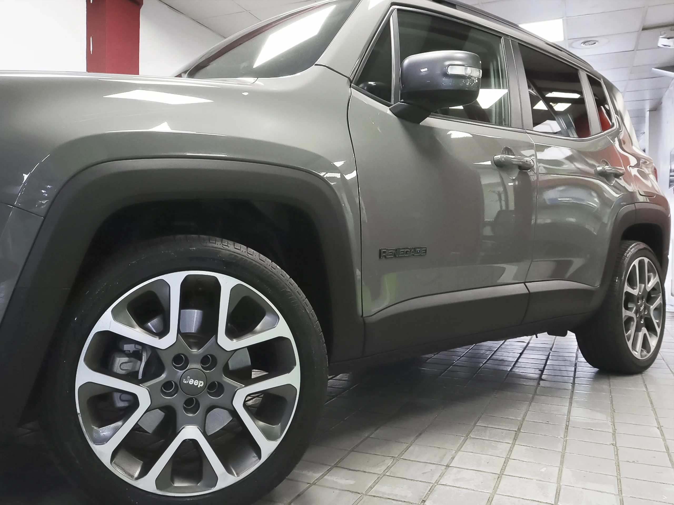 Jeep Renegade 1.3 PHEV S AWD AT 177 kW (240 CV) - Foto 33