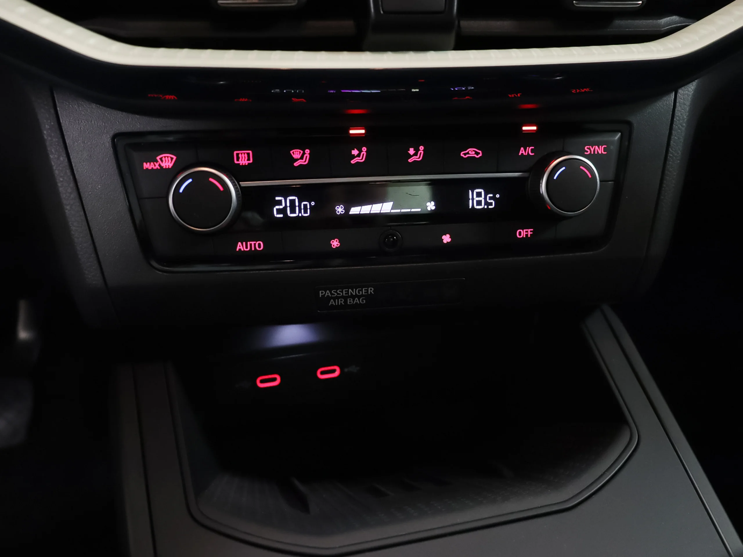 SEAT Arona 1.0 TSI S&S Style+ 85 kW (115 CV) - Foto 23
