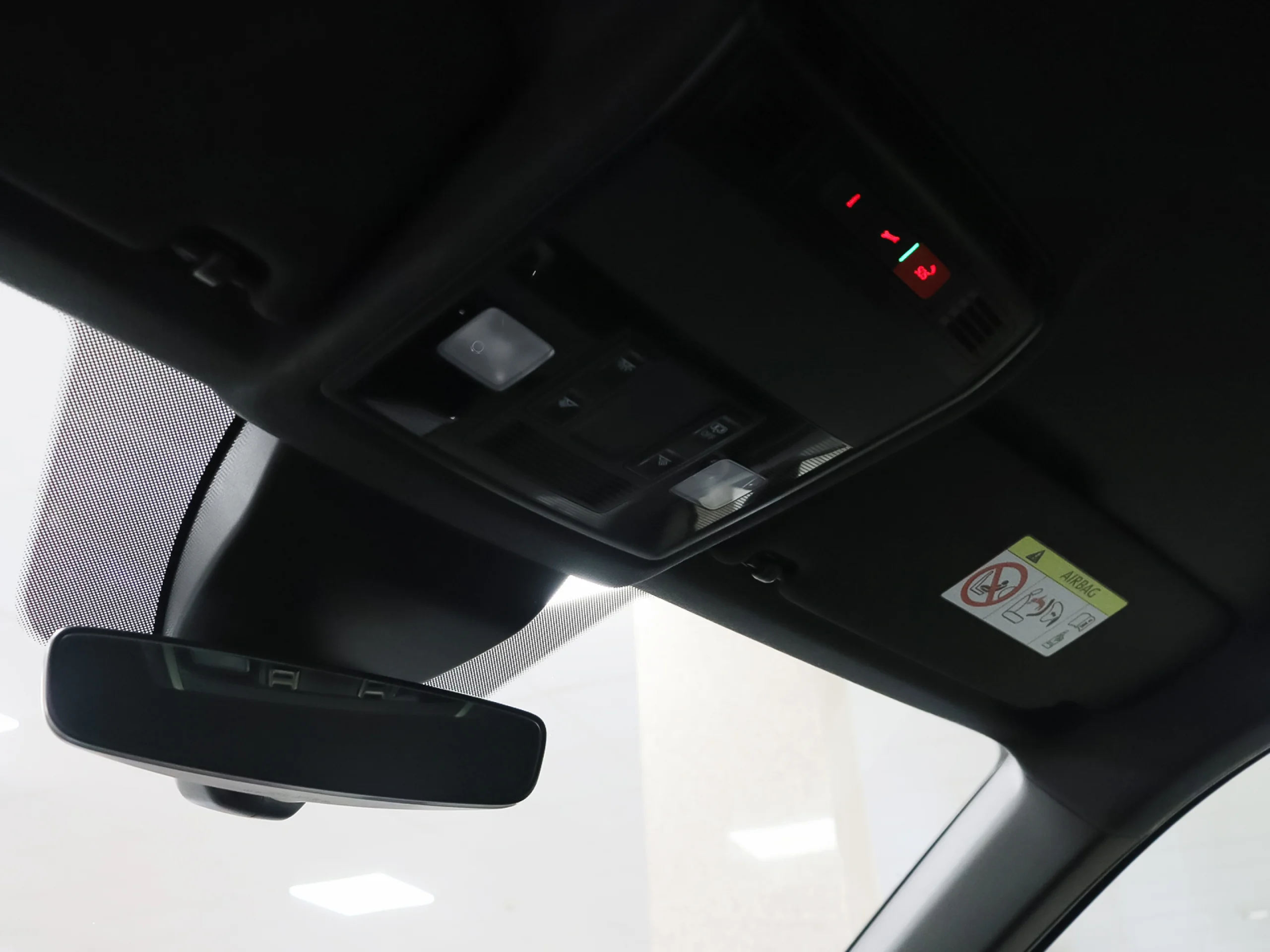 SEAT Arona 1.0 TSI S&S Style+ 85 kW (115 CV) - Foto 27