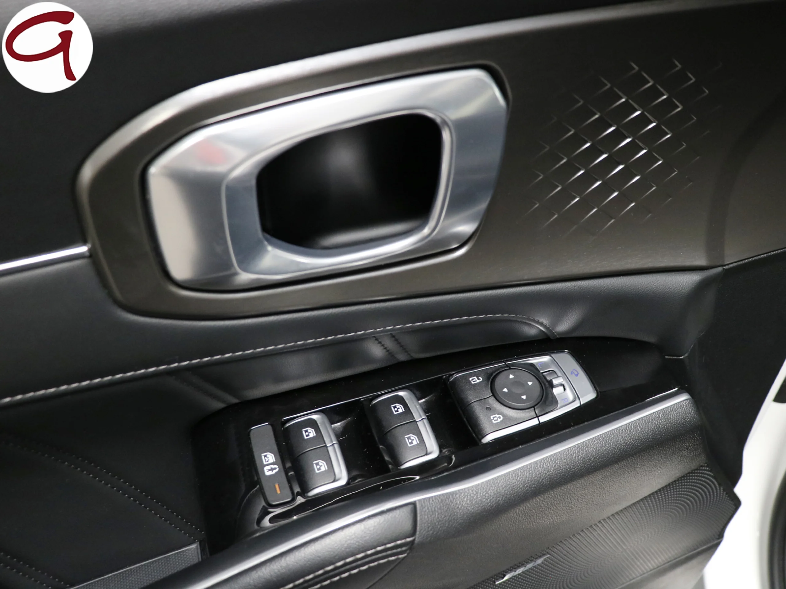 Kia Sorento 1.6 T-GDi HEV Emotion 4x2 169 kW (230 CV) - Foto 44