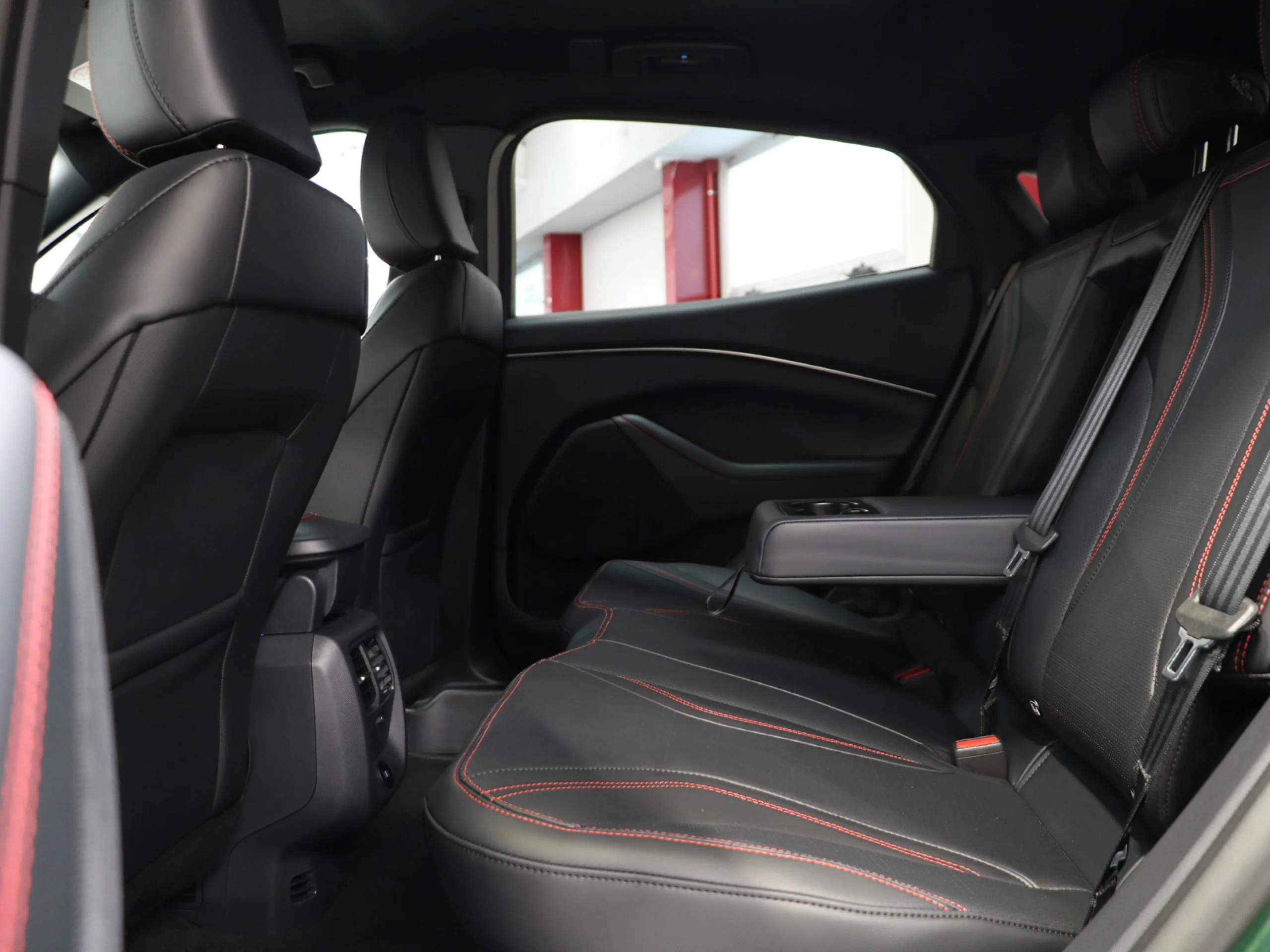 Ford Mustang Mach-E Premium Rango Extendido RWD 216 kW (294 CV) - Foto 13
