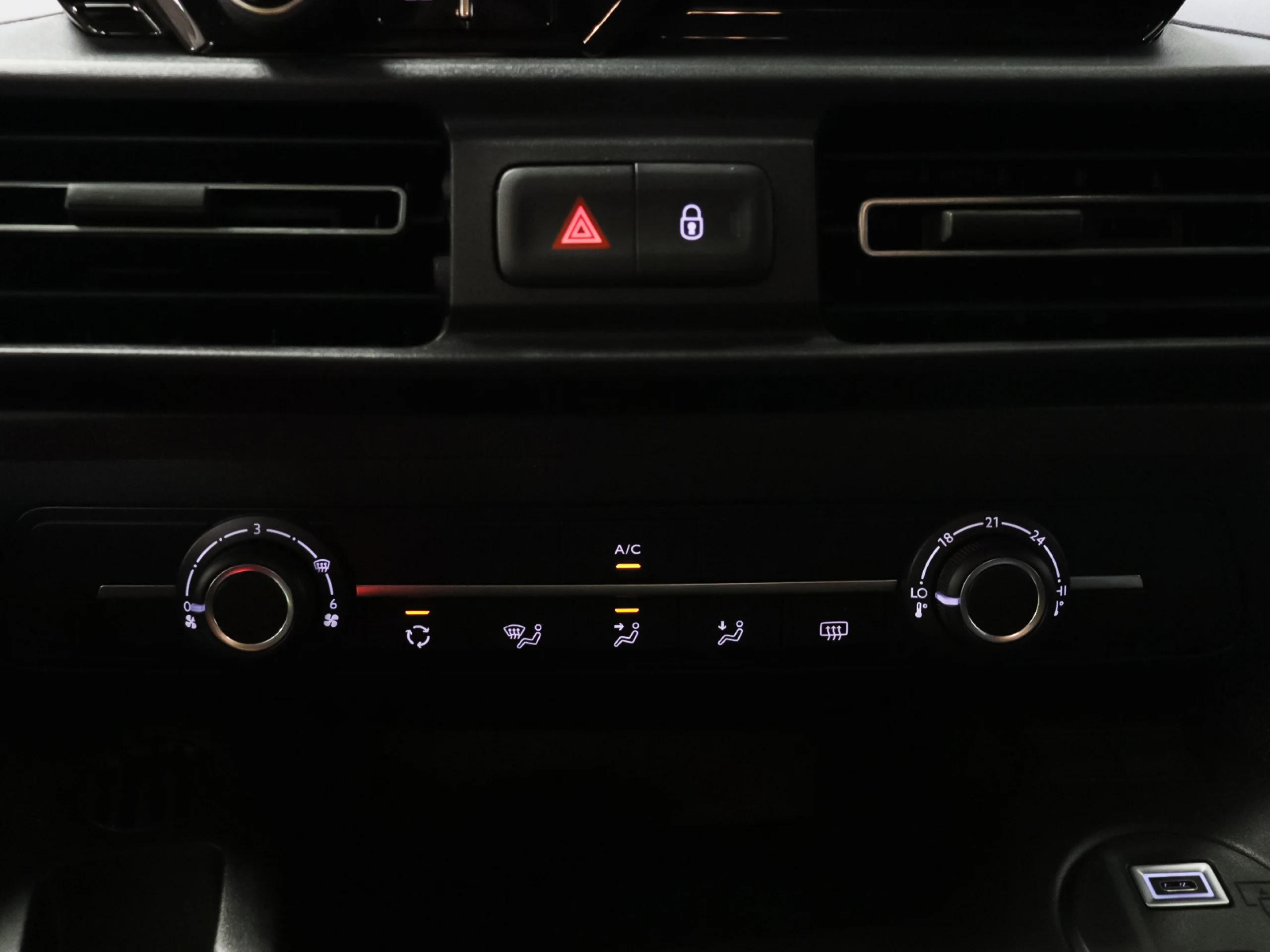 Peugeot E-Rifter Allure Standard 100 kW (136 CV) - Foto 26
