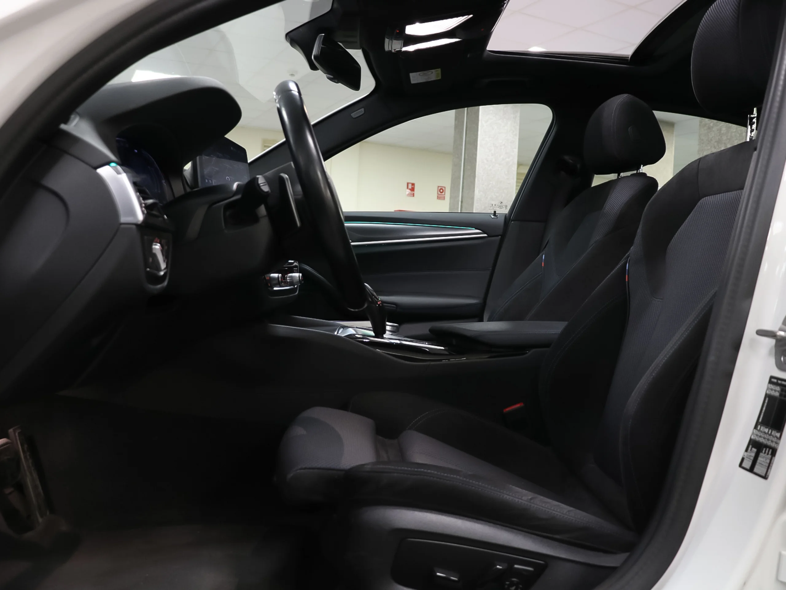 BMW Serie 5 520d 140 kW (190 CV) - Foto 5