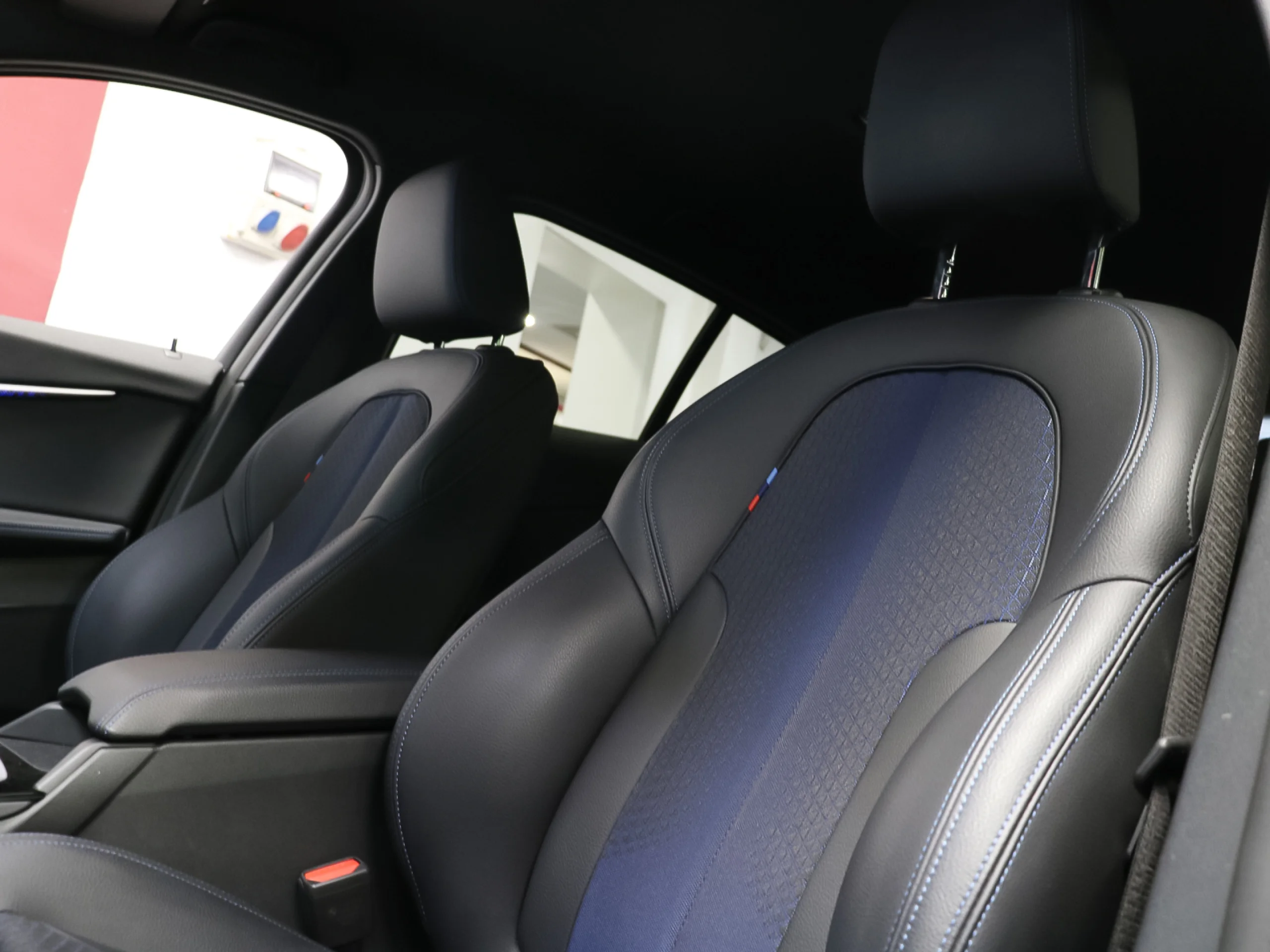 BMW Serie 1 118i 100 kW (136 CV) - Foto 7