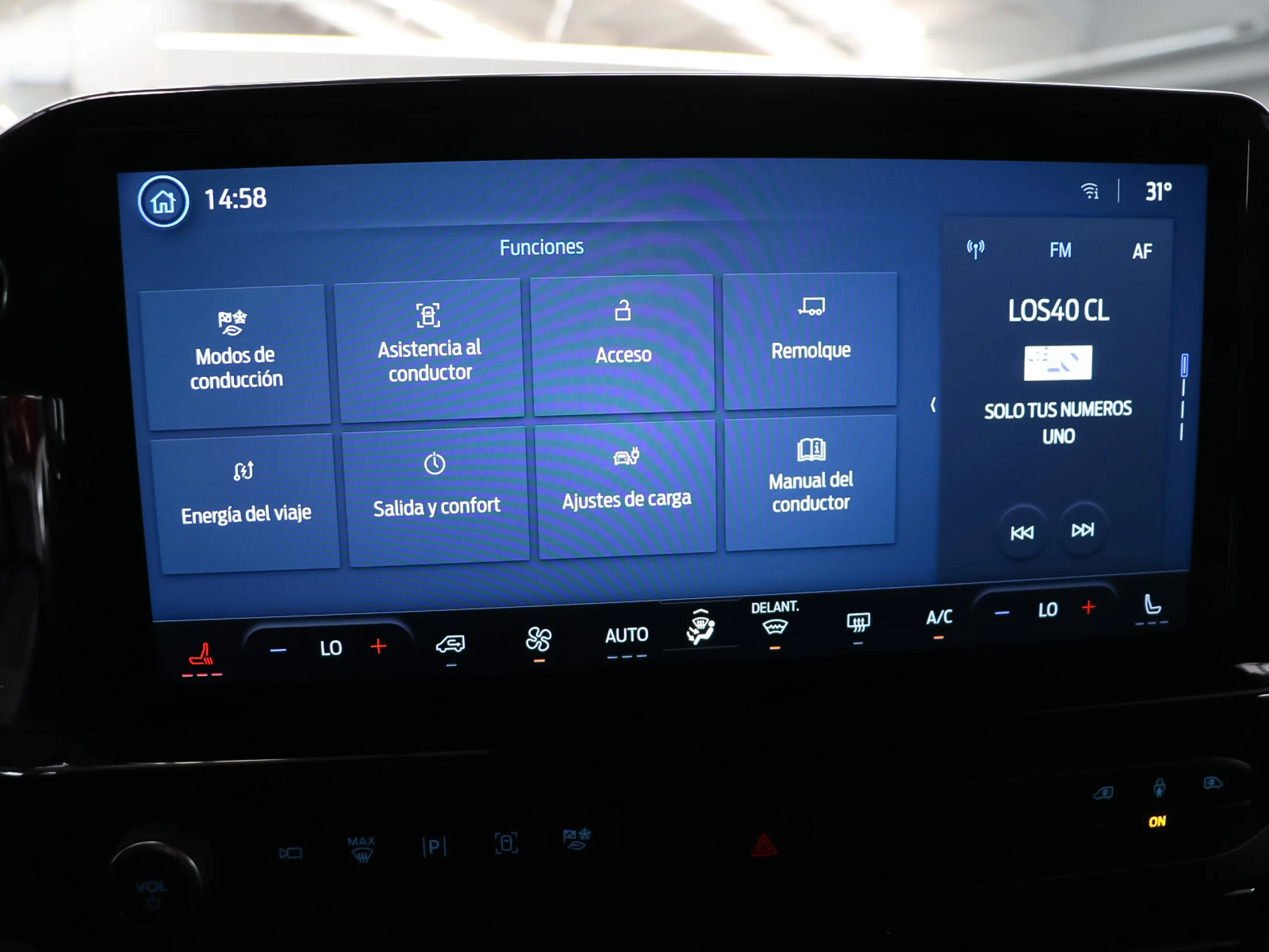 Ford Grand Tourneo Custom BEV 64kWh L2 Titanium X 160 kW (218 CV) - Foto 30