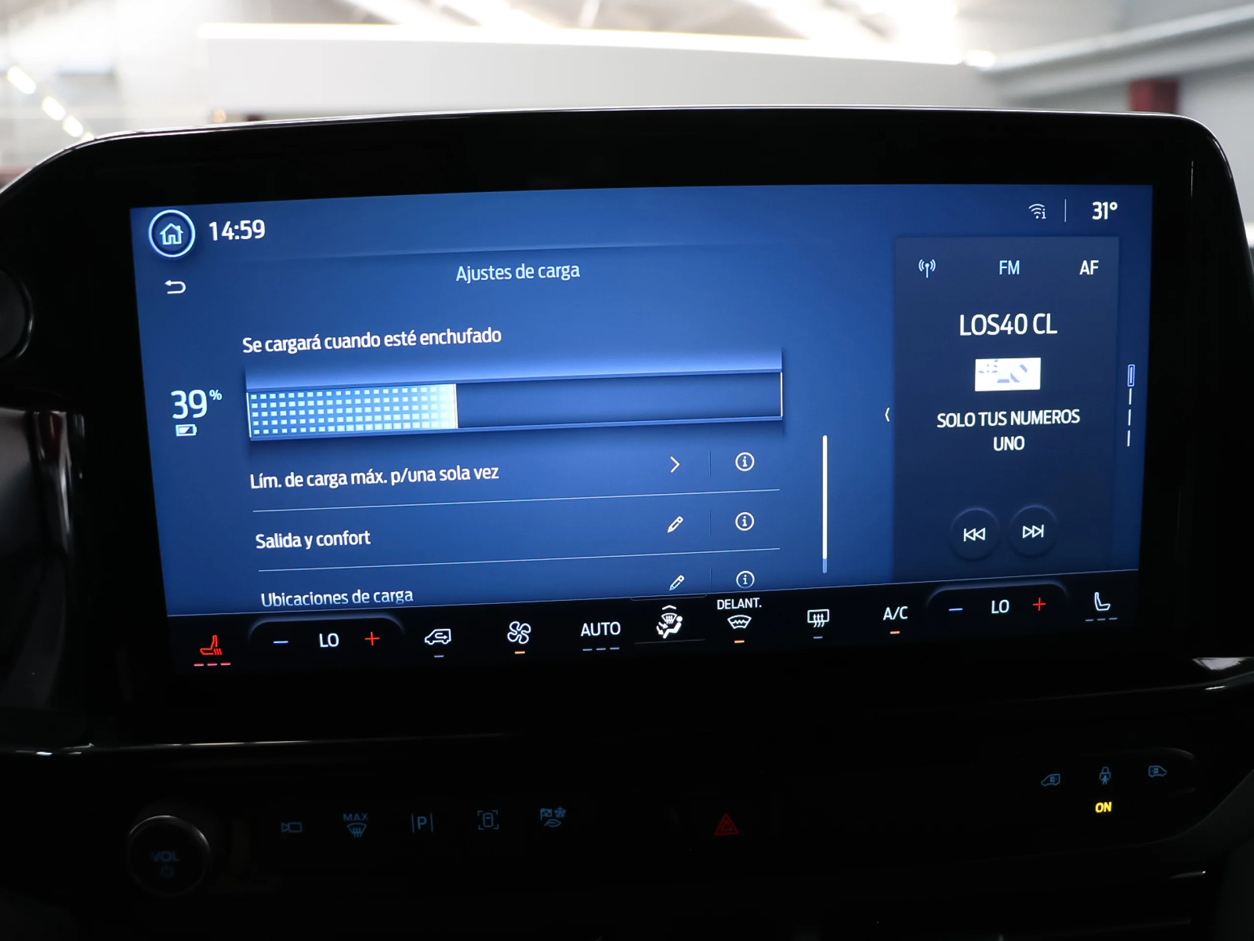 Ford Grand Tourneo Custom BEV 64kWh L2 Titanium X 160 kW (218 CV) - Foto 39