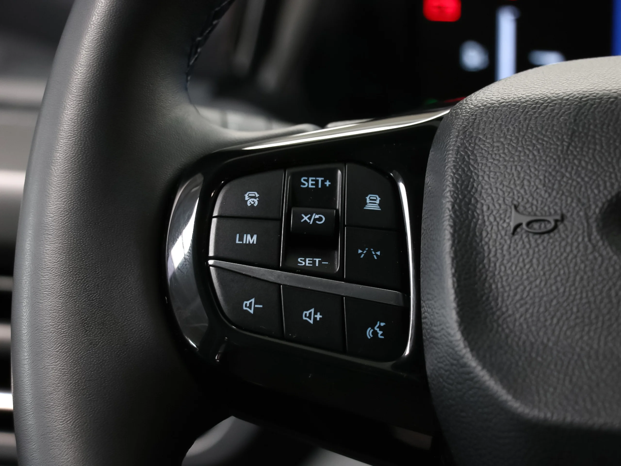 Ford Grand Tourneo Custom BEV 64kWh L2 Titanium X 160 kW (218 CV) - Foto 48