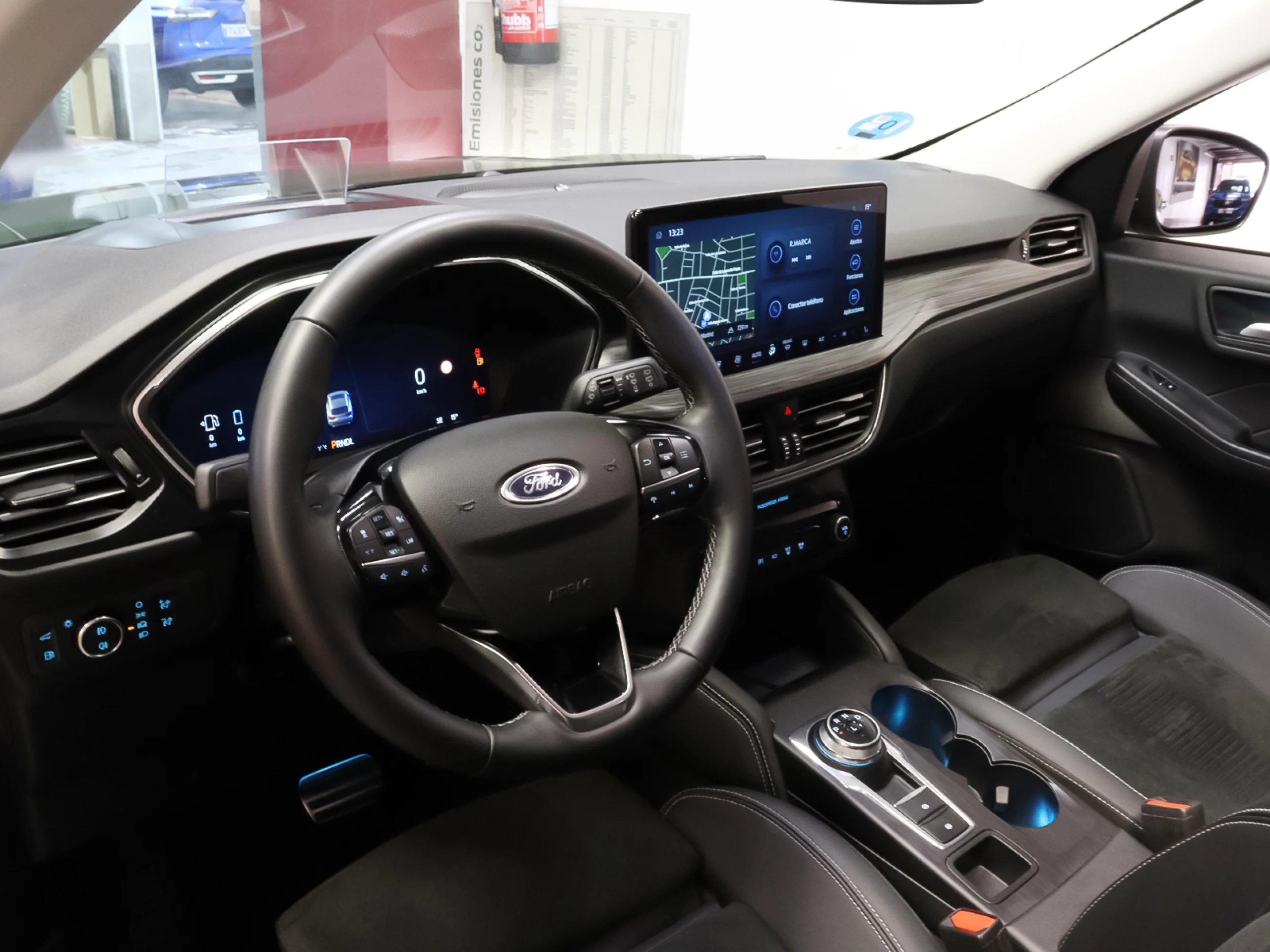 Ford Kuga 2.5 Duratec PHEV Active X 178 kW (243 CV) - Foto 3