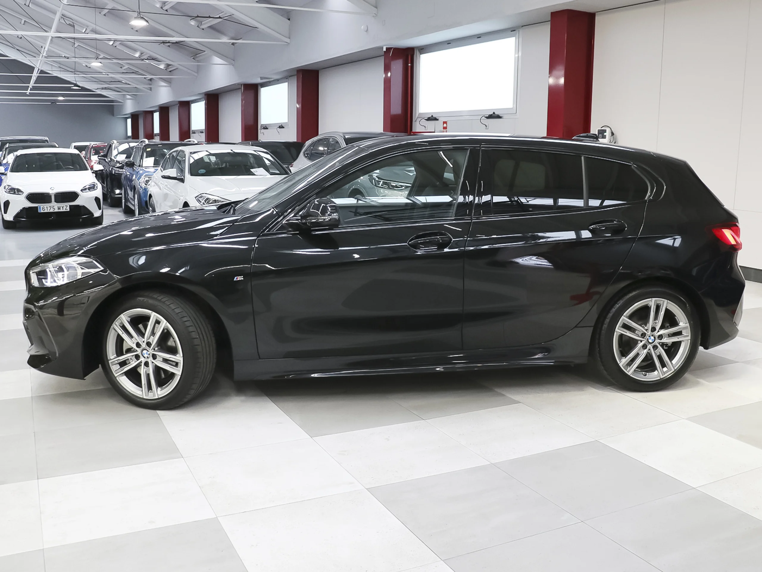 BMW Serie 1 118d 110 kW (150 CV) - Foto 2