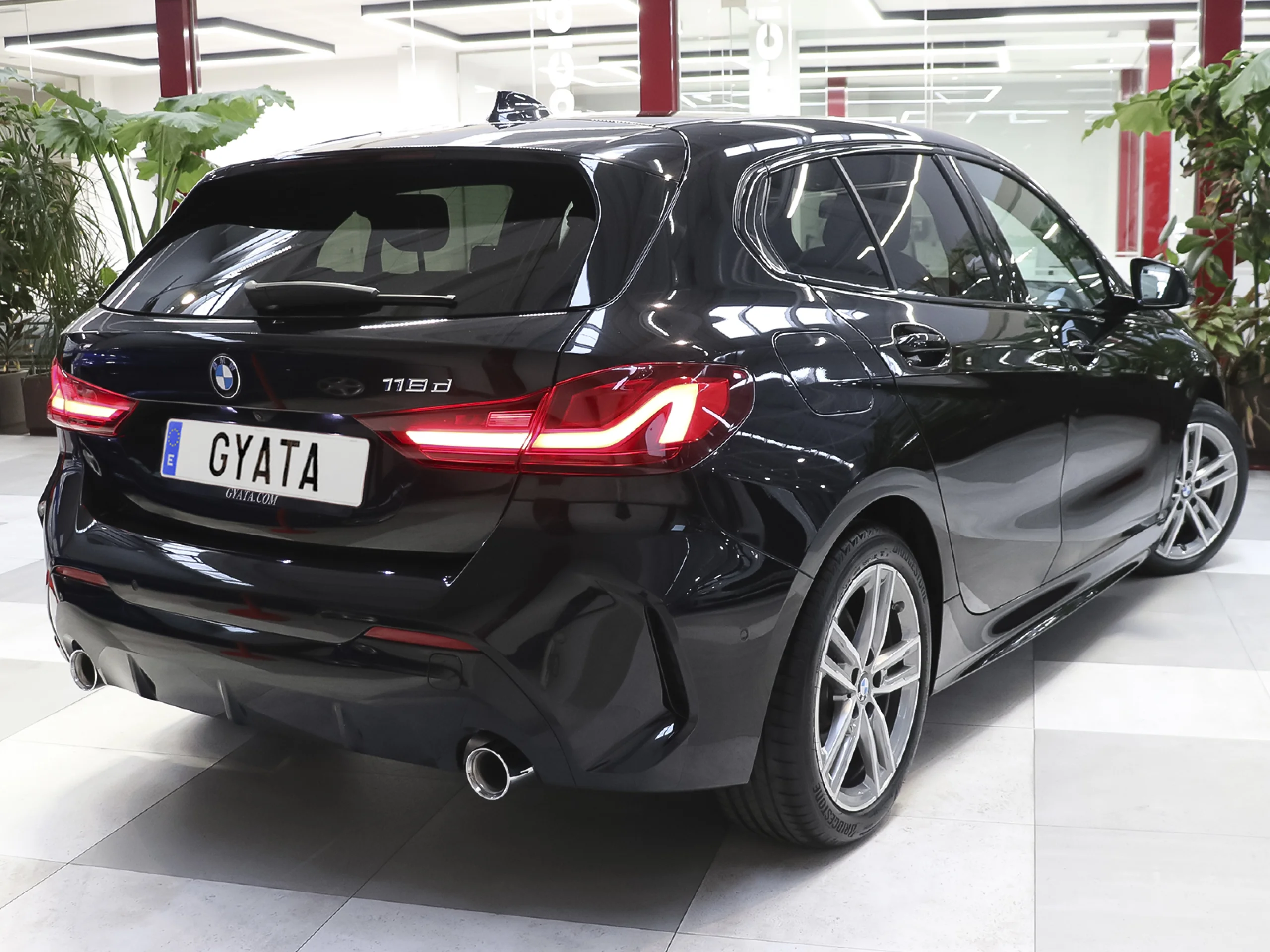 BMW Serie 1 118d 110 kW (150 CV) - Foto 3