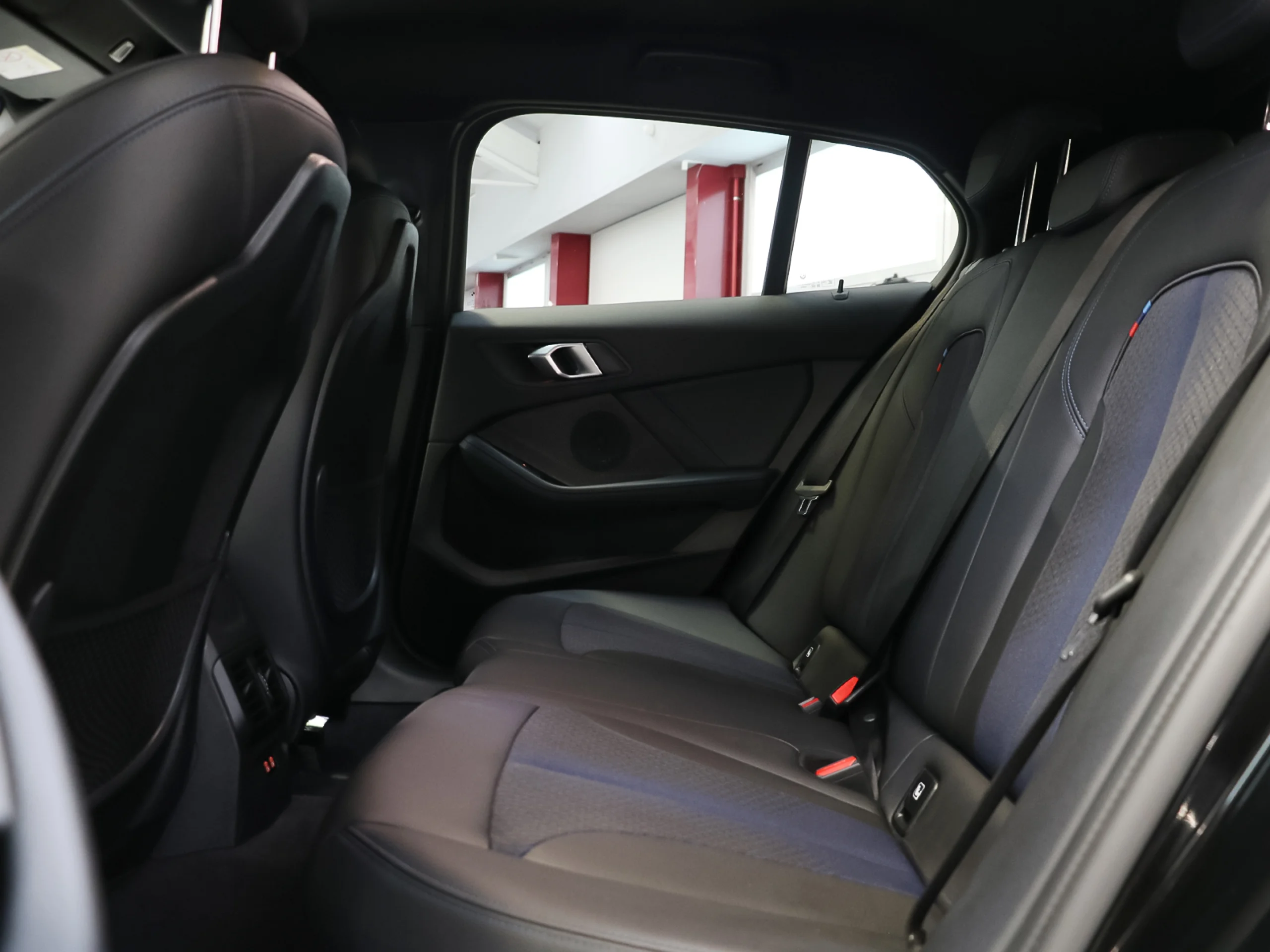 BMW Serie 1 118d 110 kW (150 CV) - Foto 12