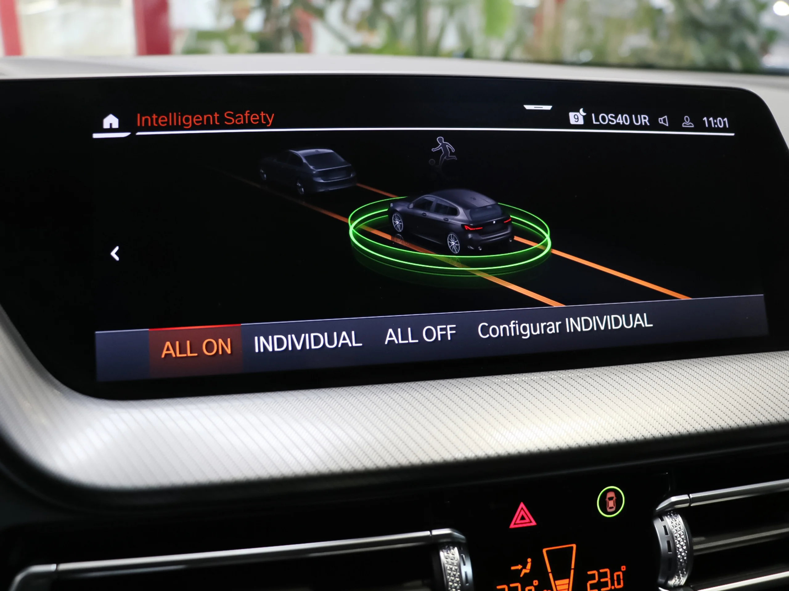 BMW Serie 1 118d 110 kW (150 CV) - Foto 18