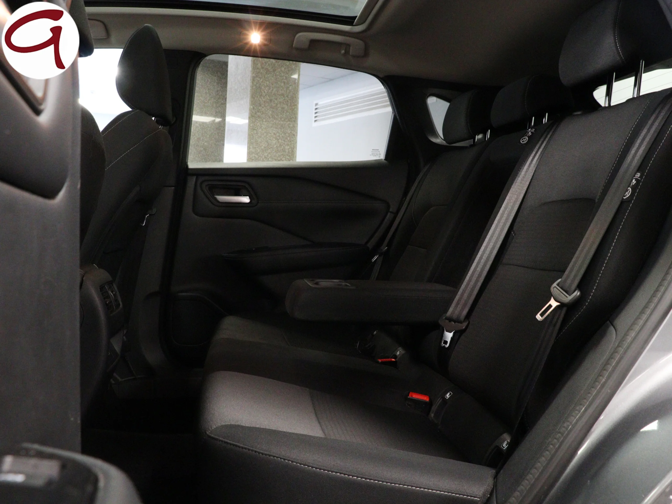 Nissan Qashqai DIG-T 160 mHEV N-Connecta Xtronic 116 kW (158 CV) - Foto 9