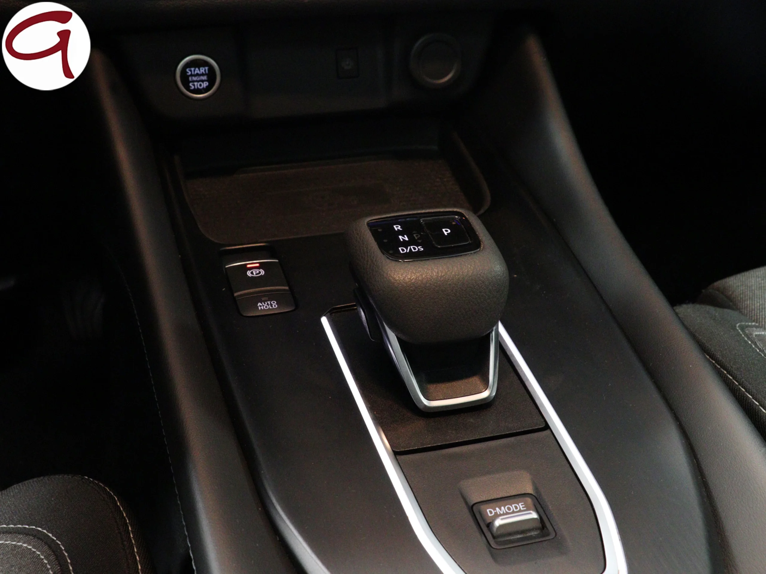 Nissan Qashqai DIG-T 160 mHEV N-Connecta Xtronic 116 kW (158 CV) - Foto 17