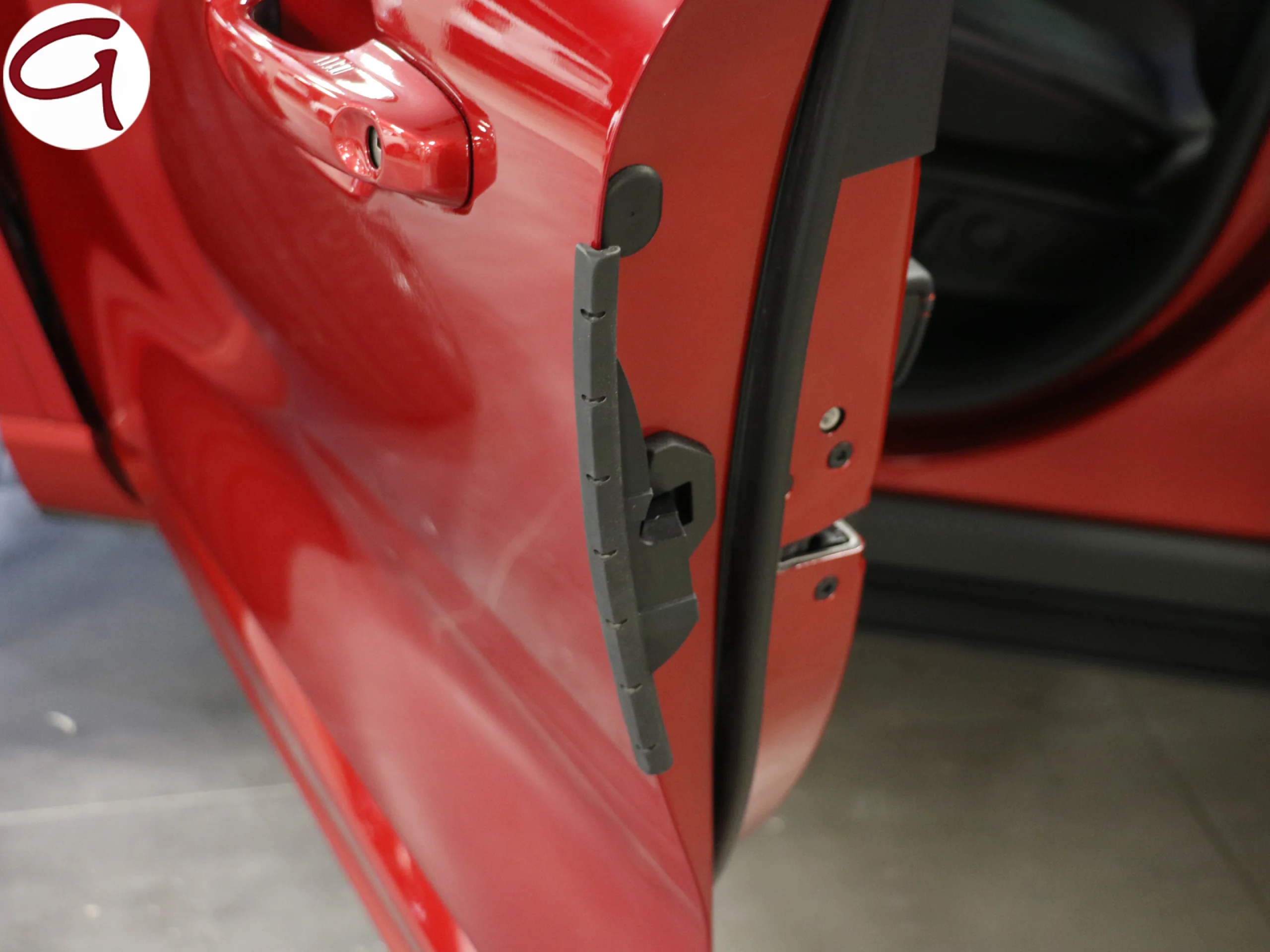 Ford Kuga 2.5 Duratec FHEV ST-Line X 4x2 Auto 132 kW (180 CV) - Foto 4