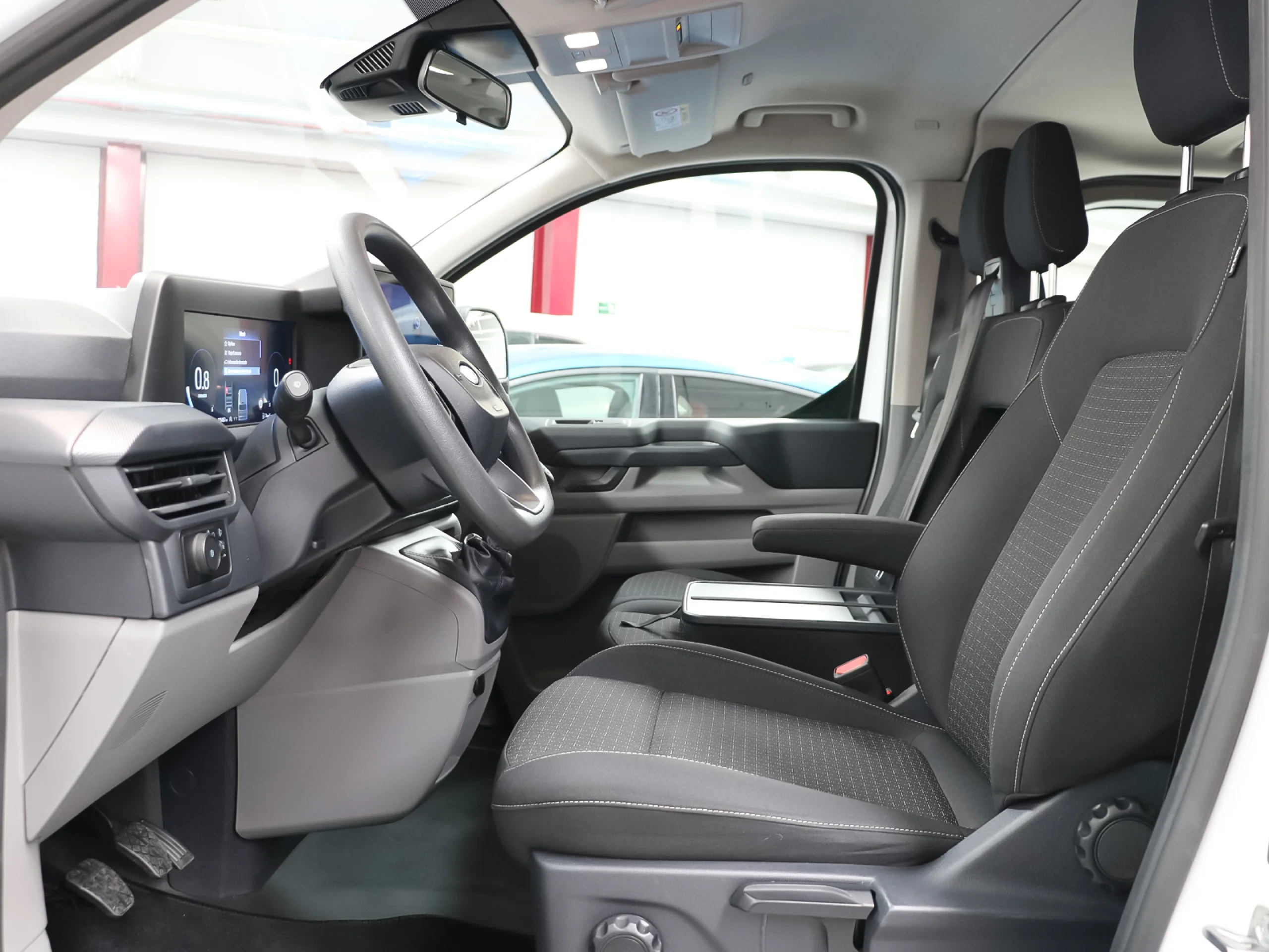 Ford Transit Custom Kombi 2.0 EcoBlue 320 L1 Trend 100 kW (136 CV) - Foto 9