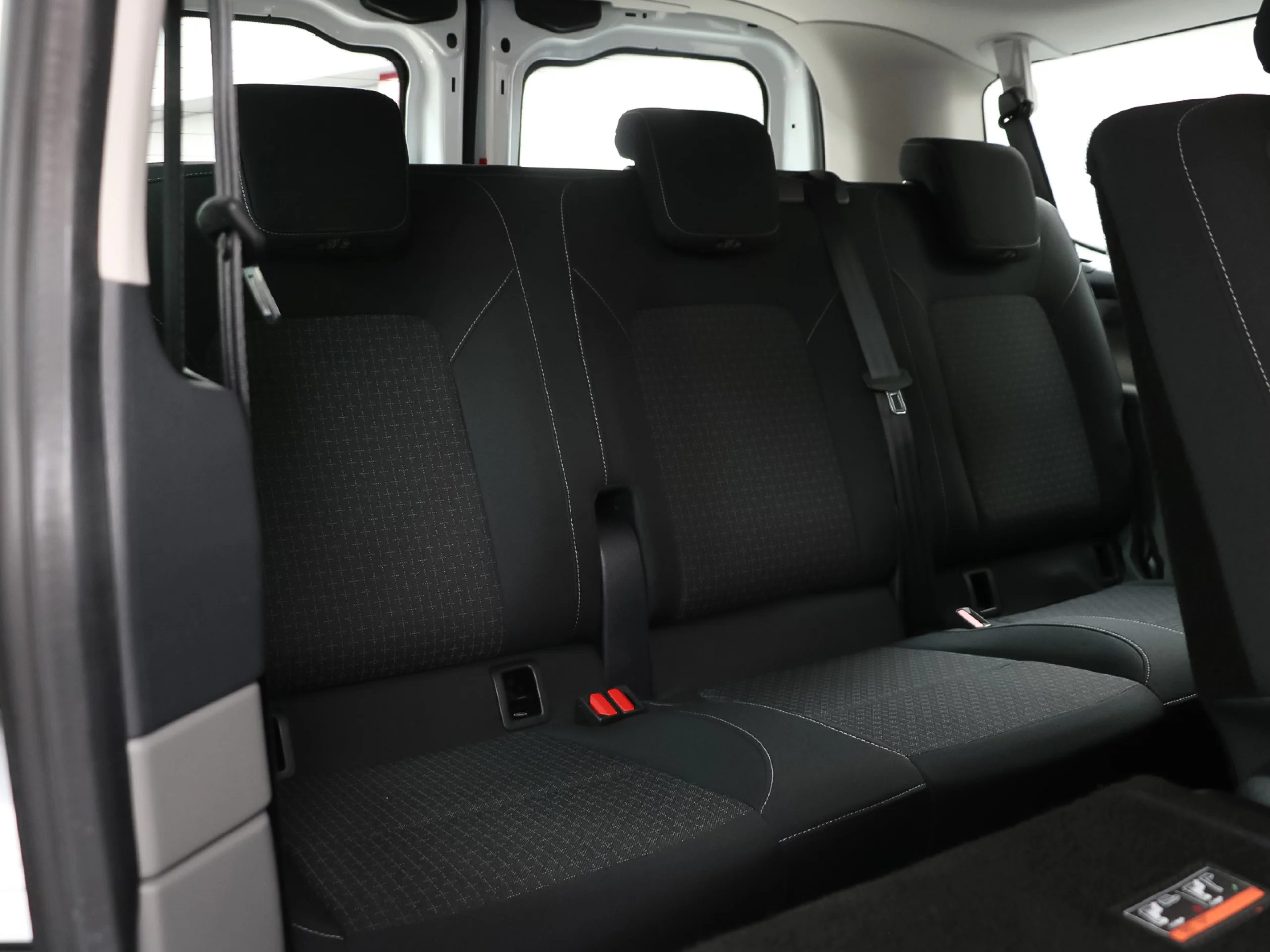 Ford Transit Custom Kombi 2.0 EcoBlue 320 L1 Trend 100 kW (136 CV) - Foto 12