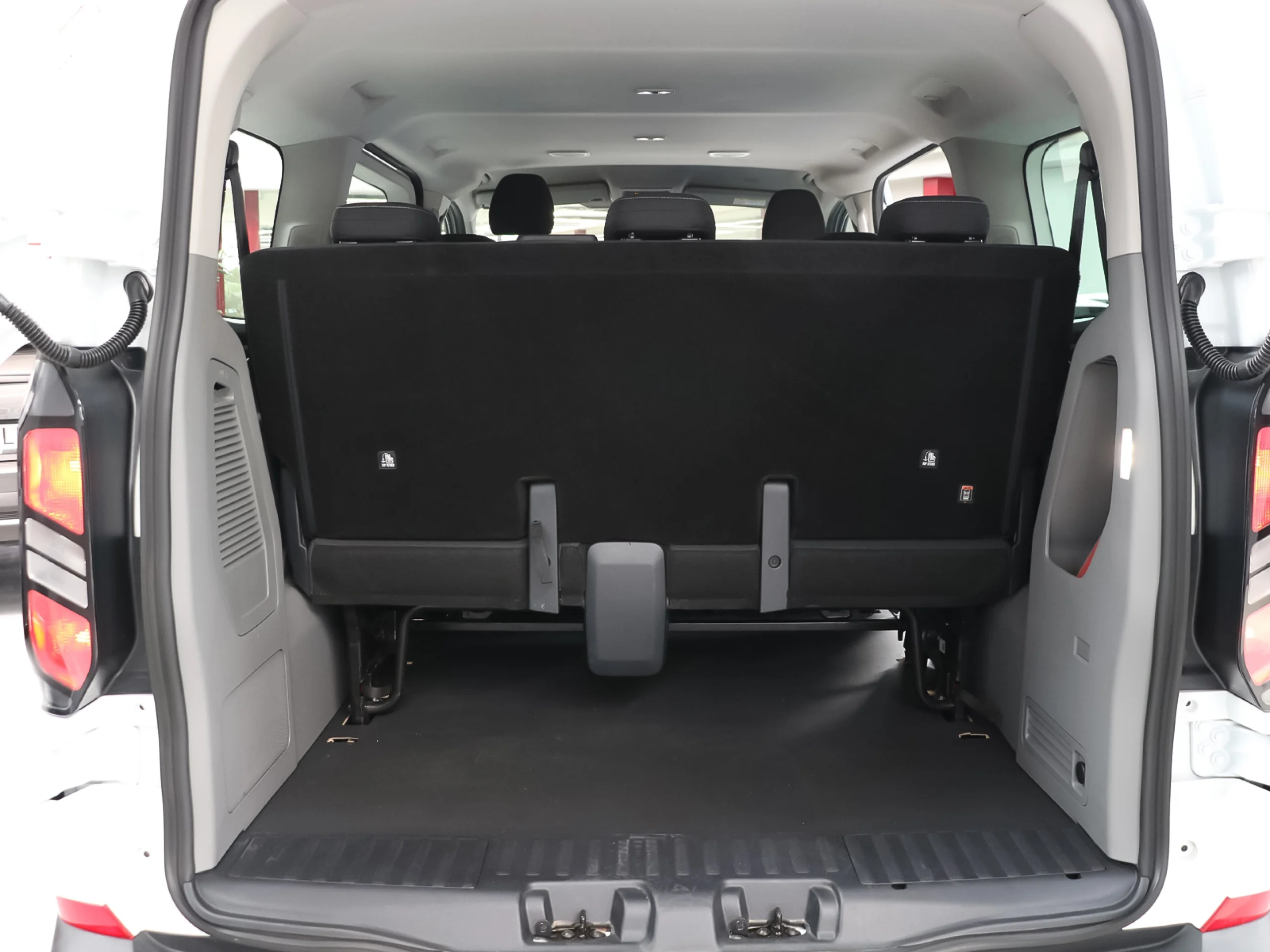 Ford Transit Custom Kombi 2.0 EcoBlue 320 L1 Trend 100 kW (136 CV) - Foto 42