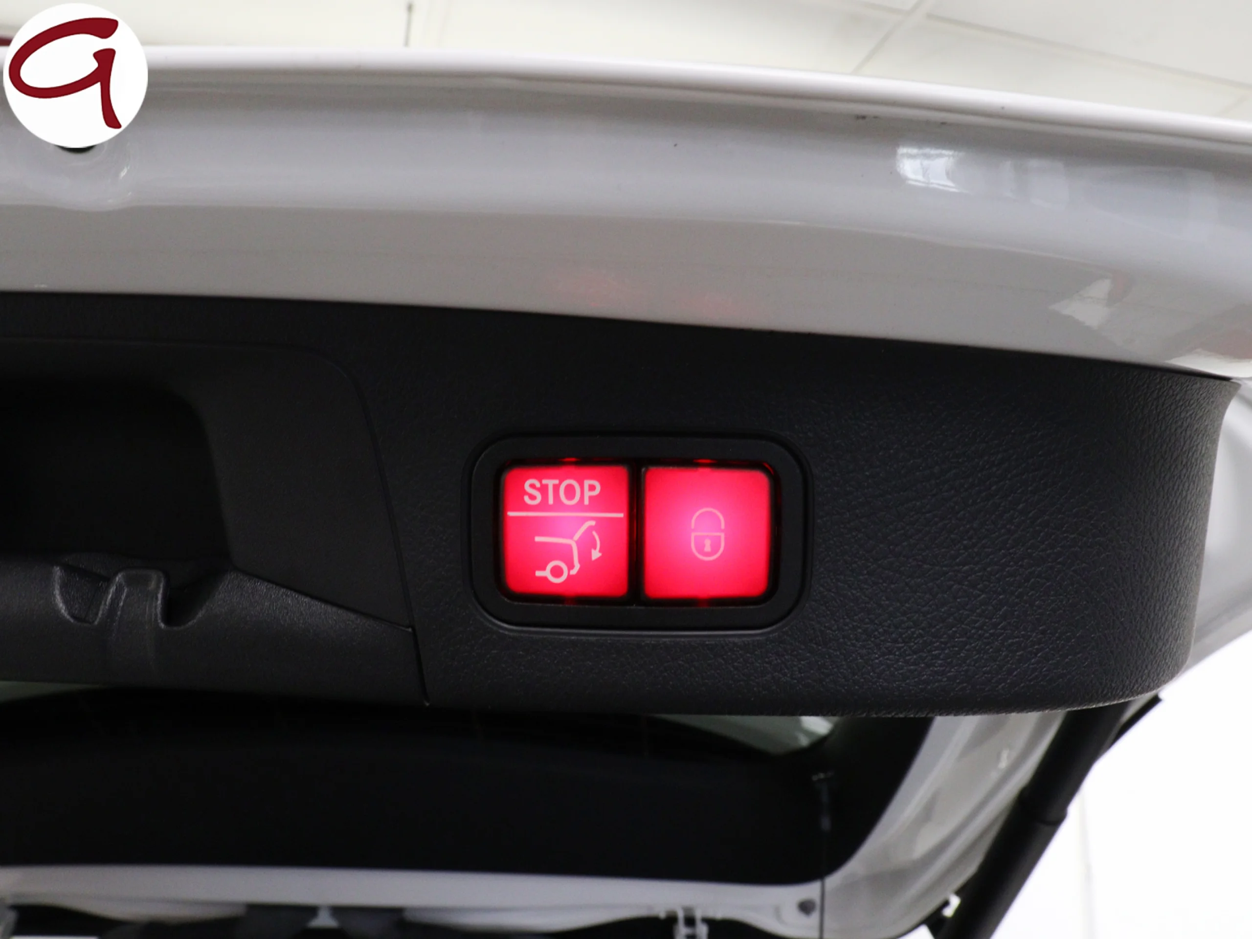 Mercedes-Benz GLA 200 D 110 kW (150 CV) - Foto 34