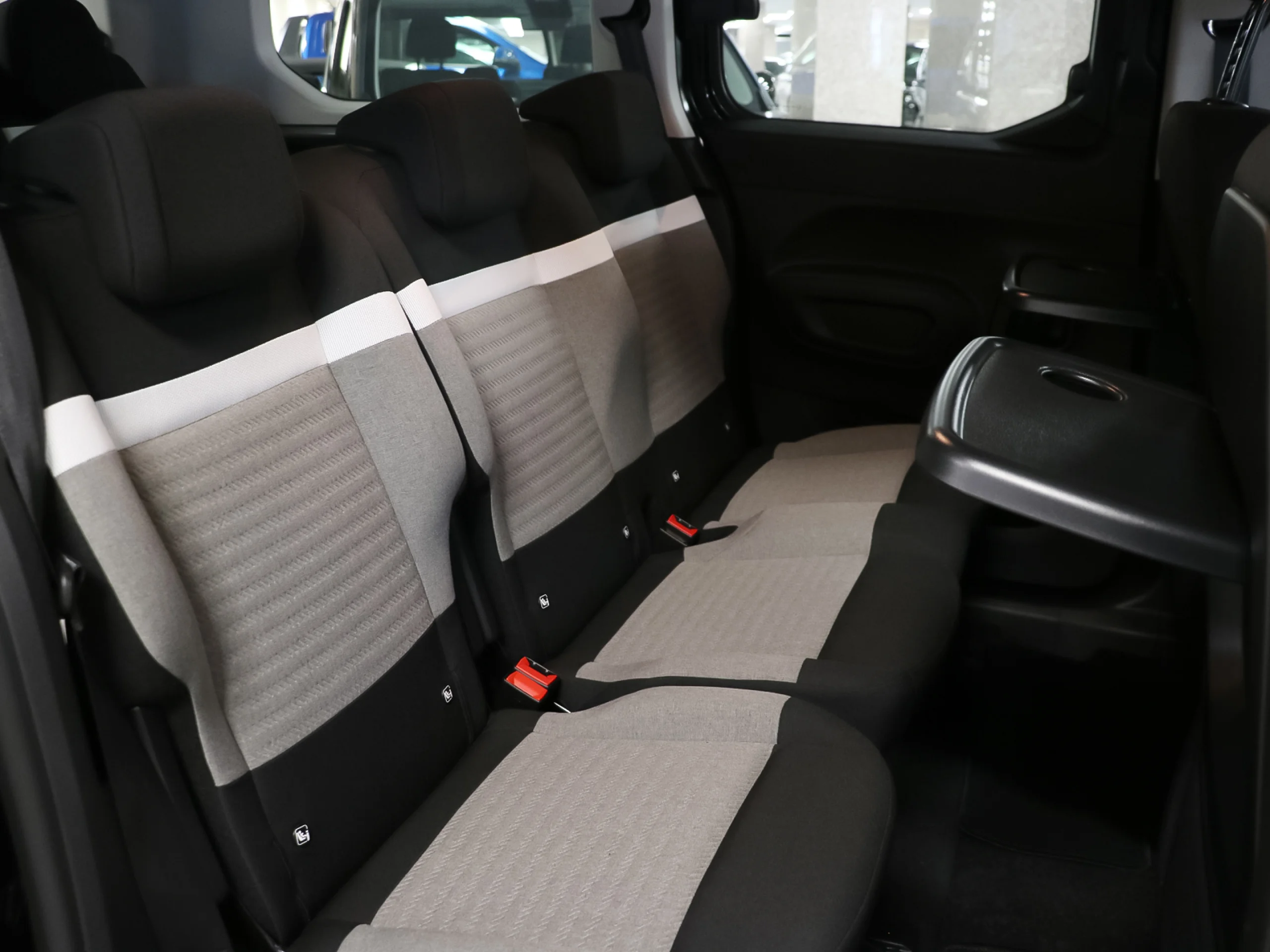 Citroen Berlingo BlueHDi 100 S&S Plus Talla XL 75 kW (102 CV) - Foto 11