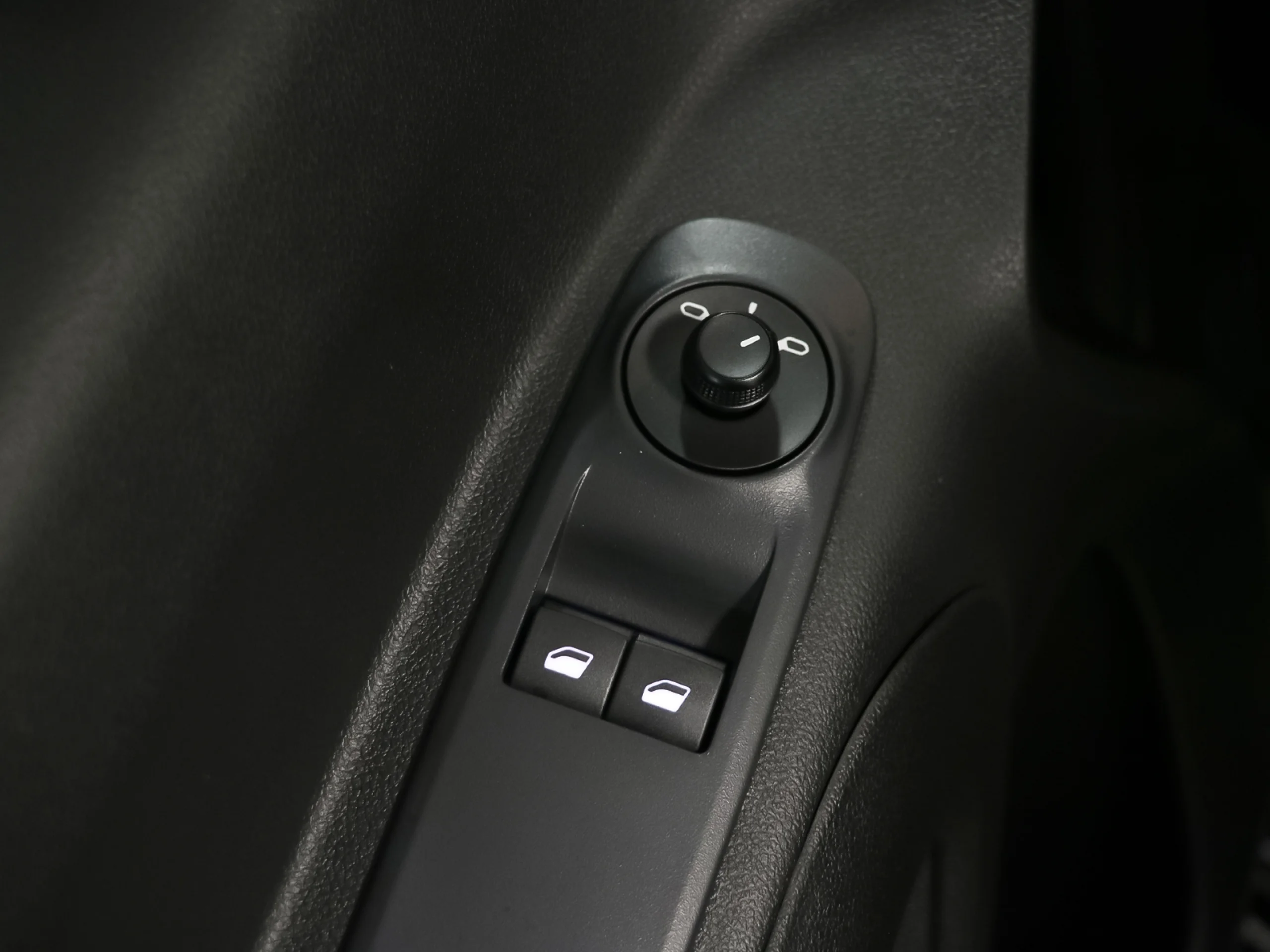 Citroen Berlingo BlueHDi 100 S&S Plus Talla XL 75 kW (102 CV) - Foto 28