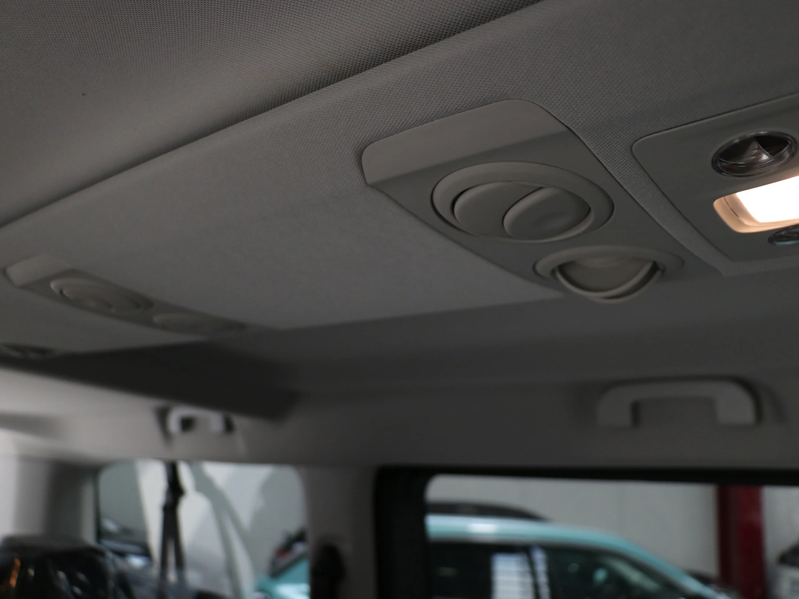 Fiat Scudo Combi 2.2 BlueHDi XL AT8 132 kW (180 CV) - Foto 14