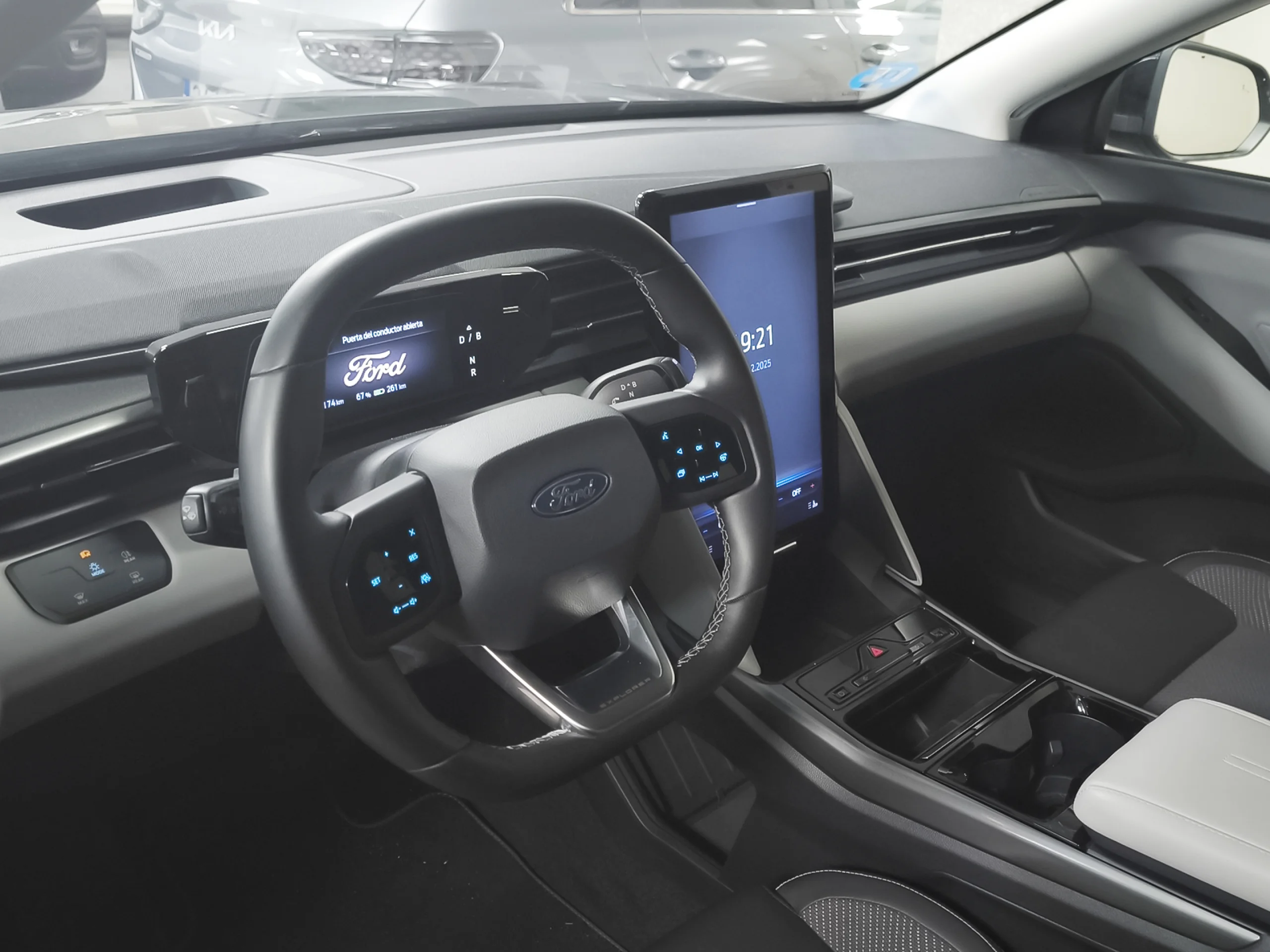 Ford Explorer CX740S Rango Extendido RWD 77kWh 210 kW (286 CV) - Foto 2