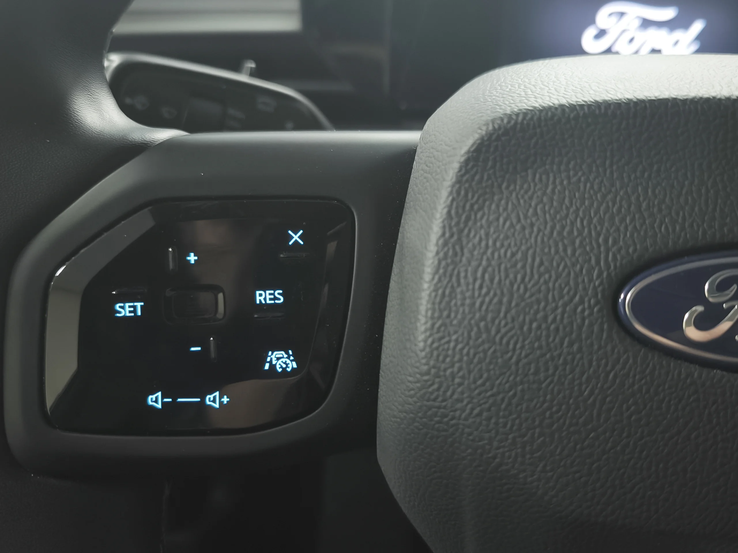 Ford Explorer CX740S Rango Extendido RWD 77kWh 210 kW (286 CV) - Foto 7