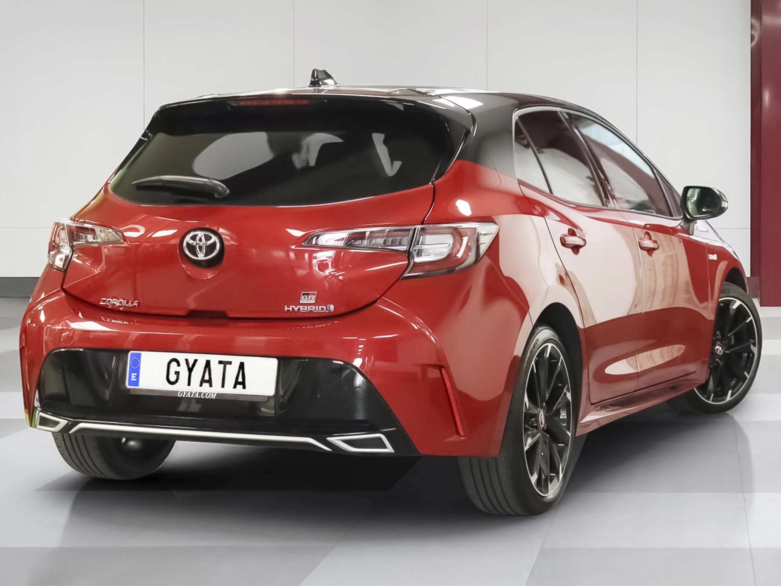 Toyota Corolla 180H GR-SPORT E-CVT 132 kW (180 CV) - Foto 2