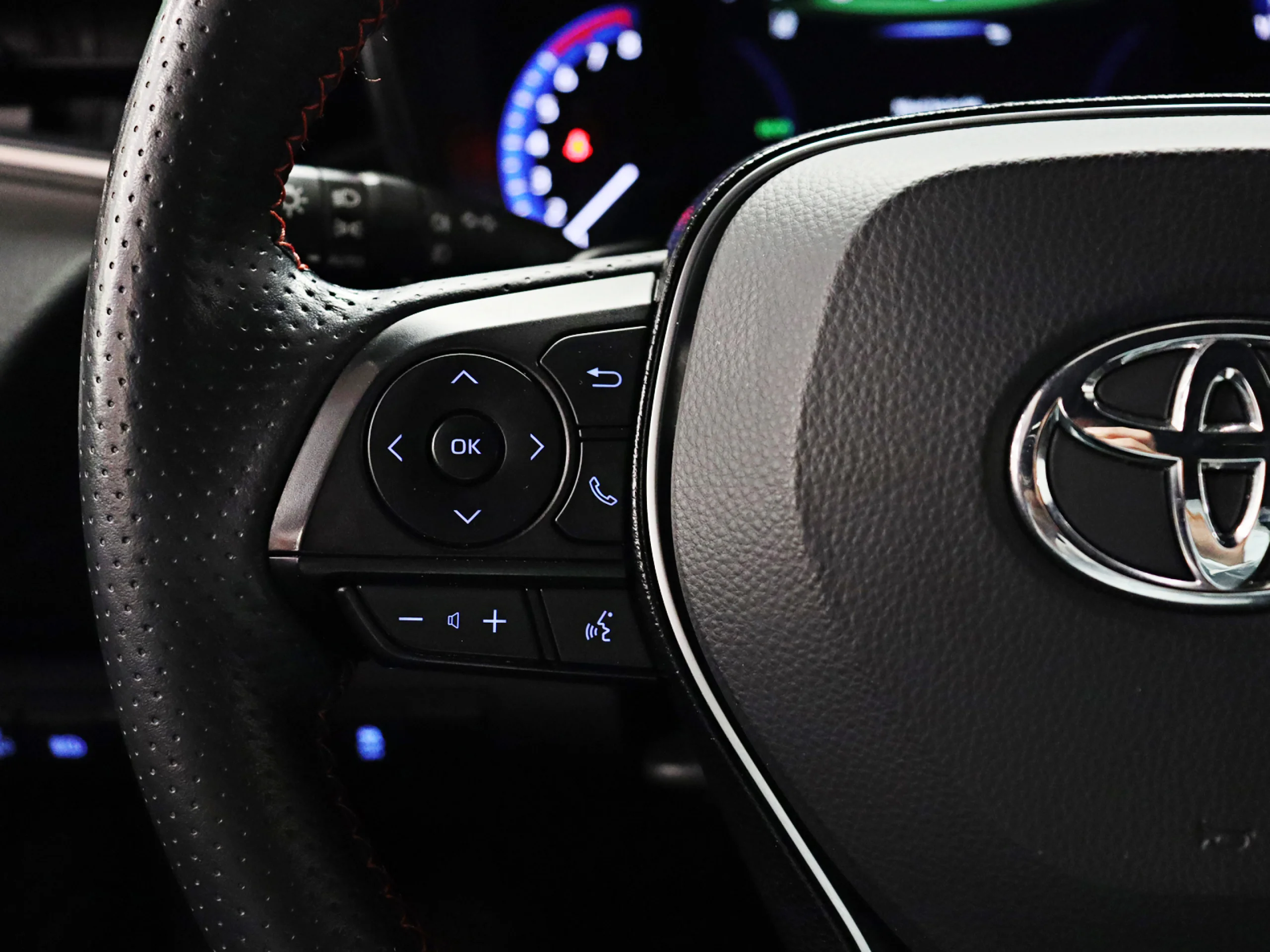 Toyota Corolla 180H GR-SPORT E-CVT 132 kW (180 CV) - Foto 13
