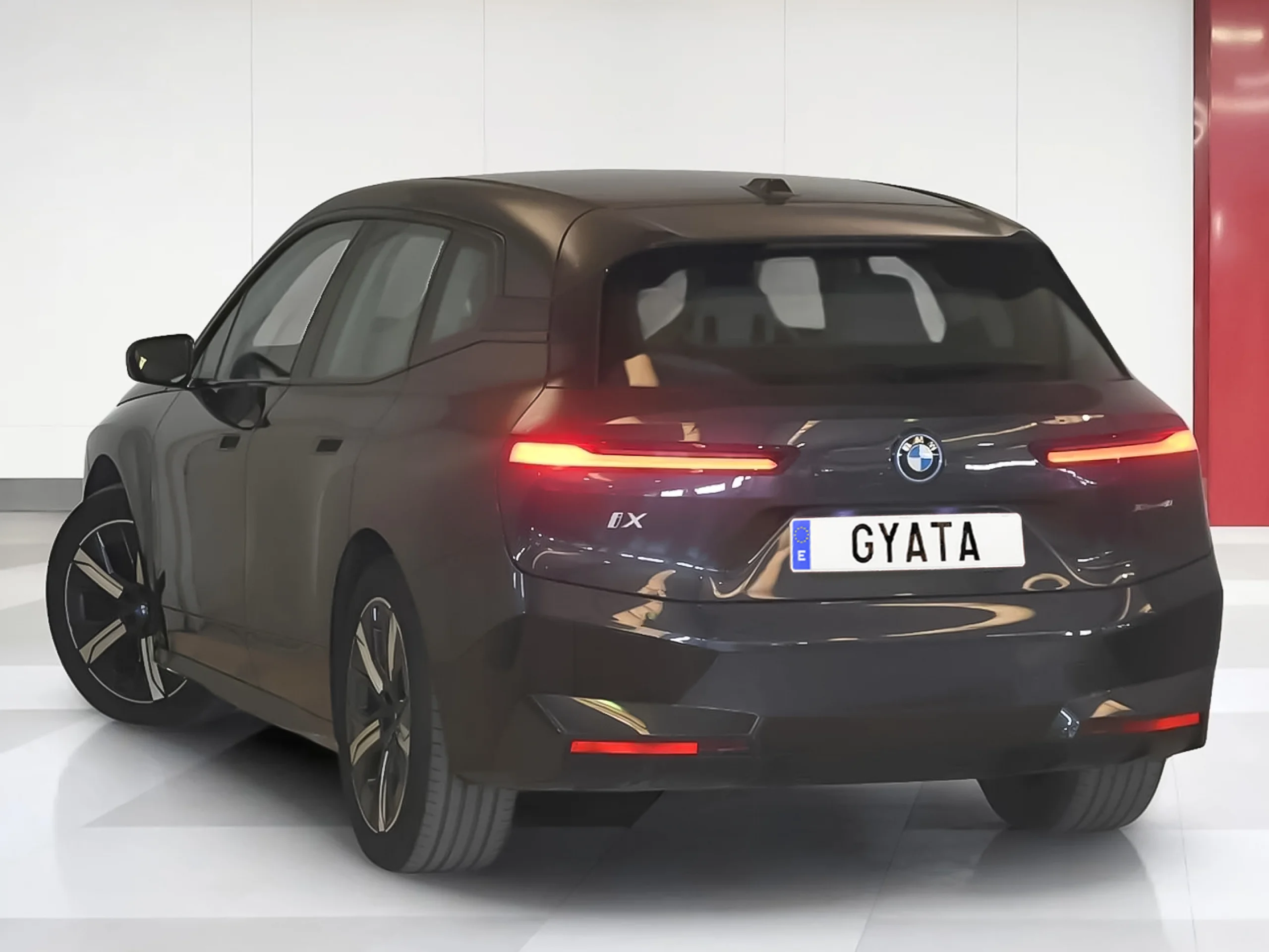 BMW IX xDrive40 240 kW (326 CV) - Foto 2