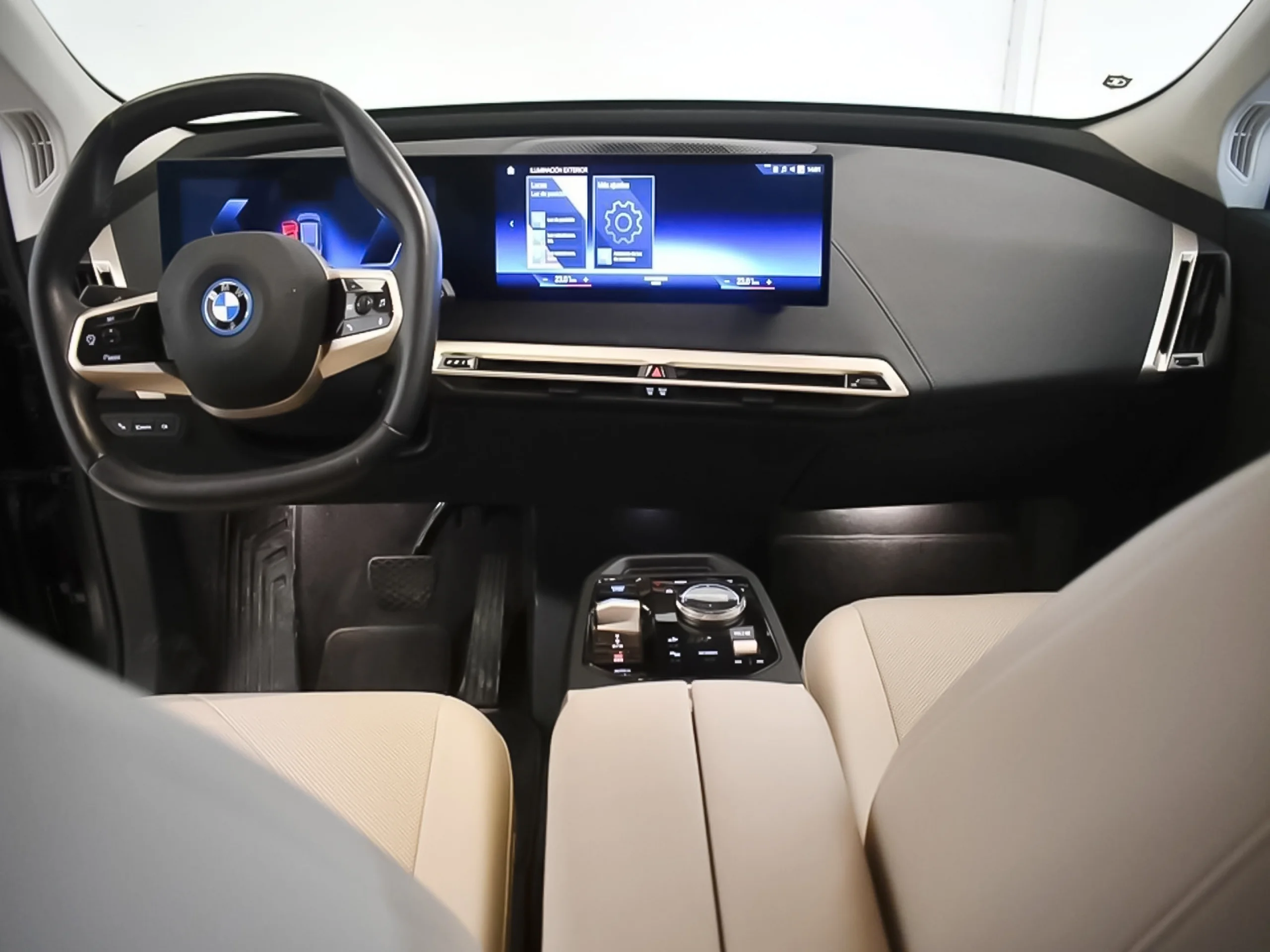 BMW IX xDrive40 240 kW (326 CV) - Foto 3