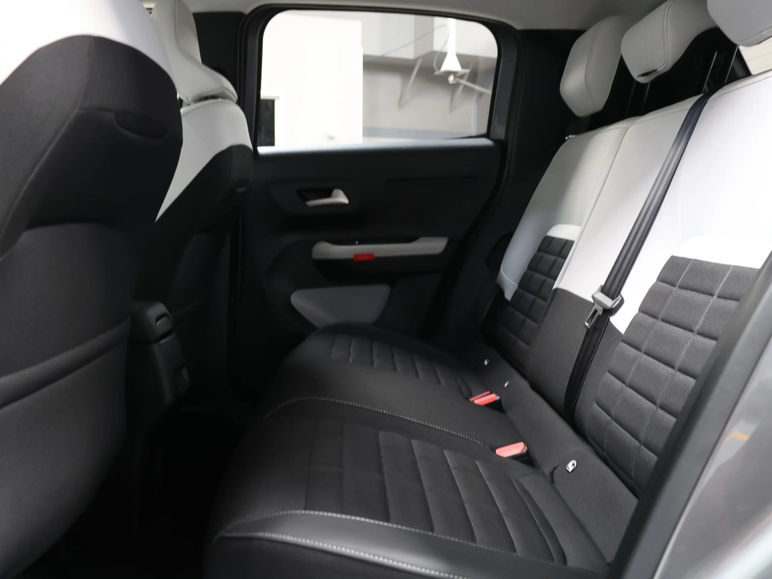 Citroen ë-C3 Eléctrico Max 83 kW (113 CV) - Foto 9